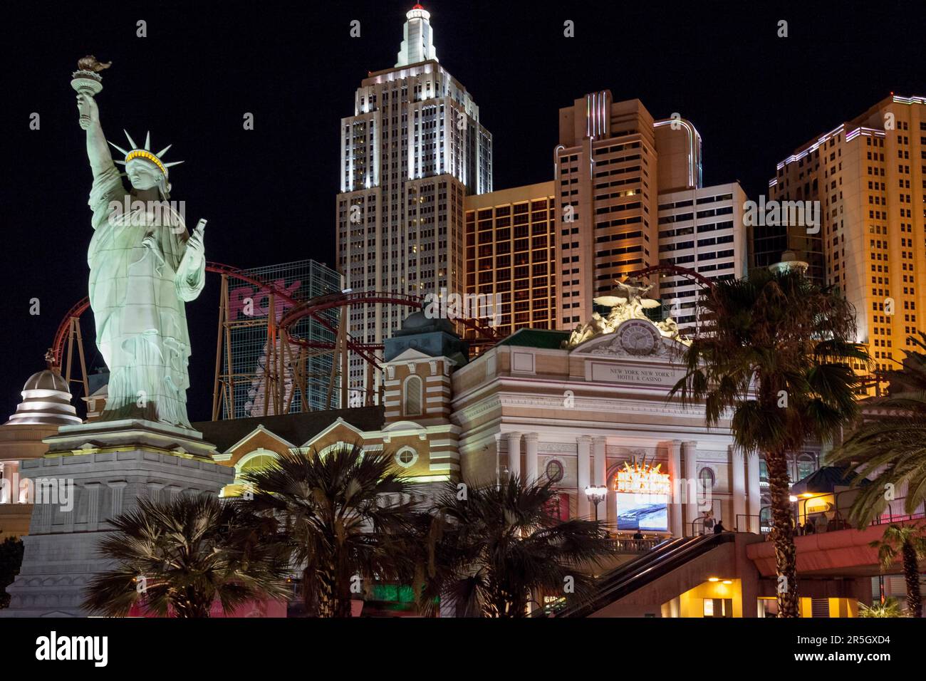 Replica Statue of Liberty at night in Las Vegas Stock Photo