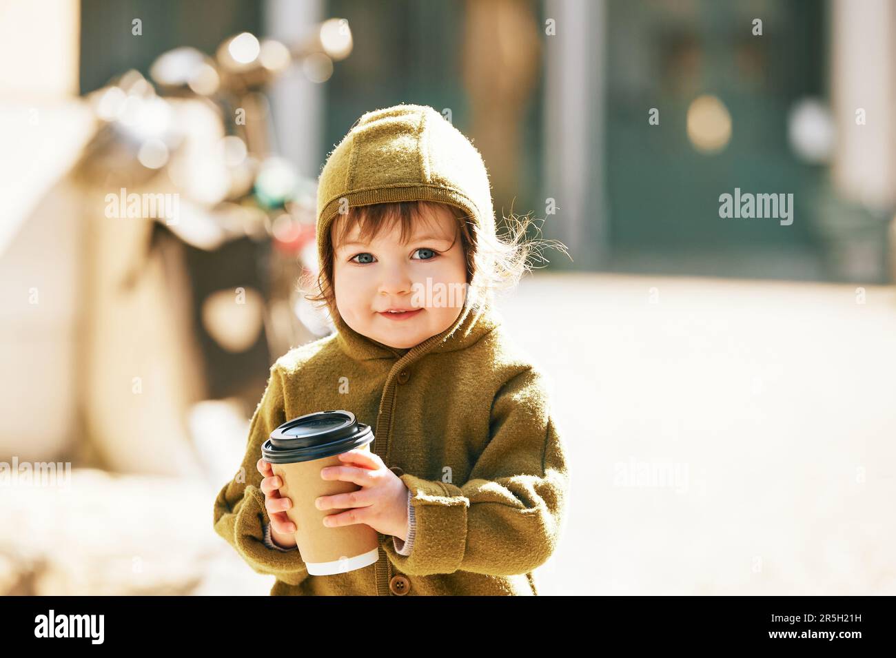 Child wearing jacket cool weather hi-res stock photography and images ...