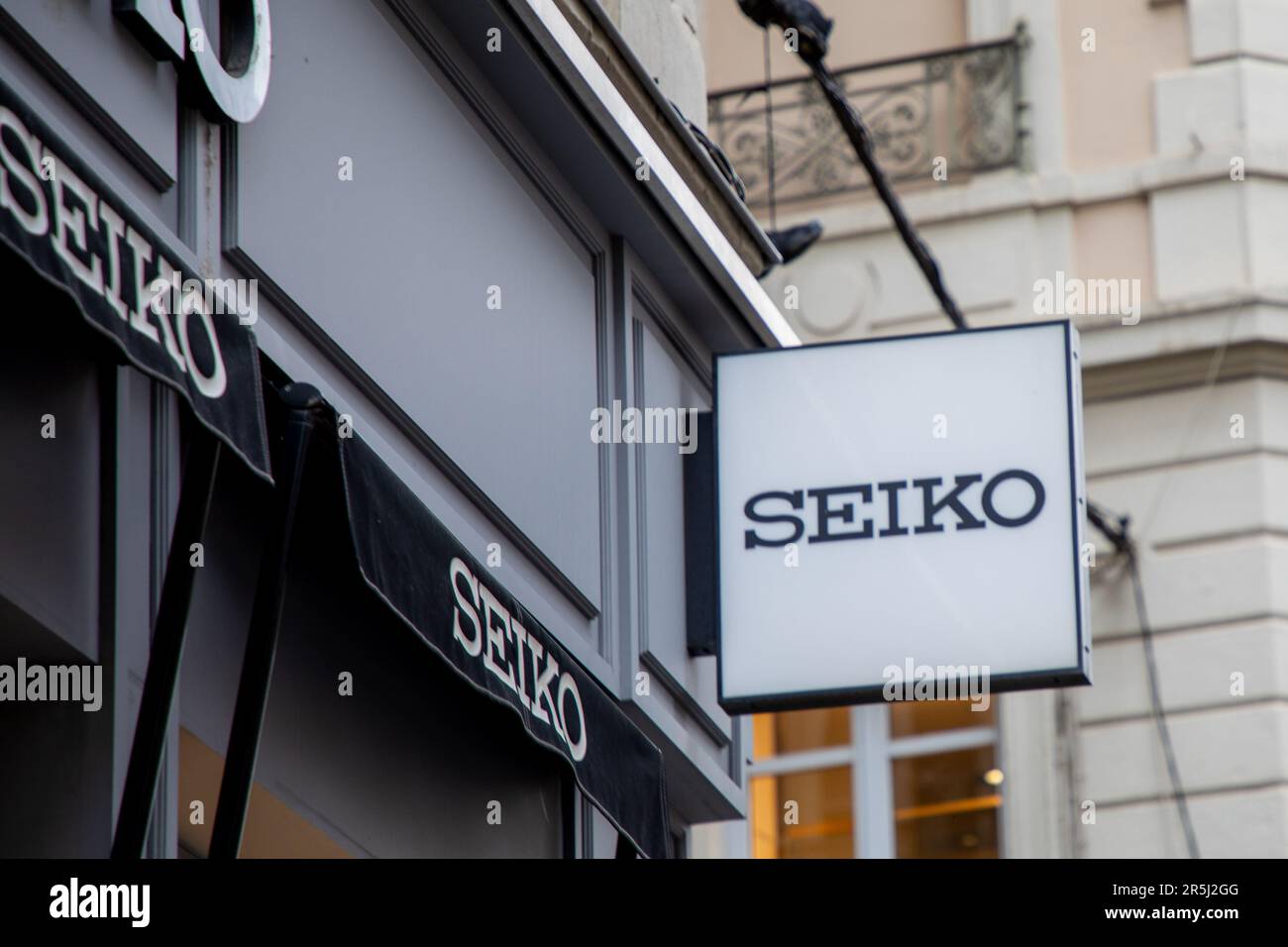Bordeaux Aquitaine France 06 01 2023 Seiko boutique text