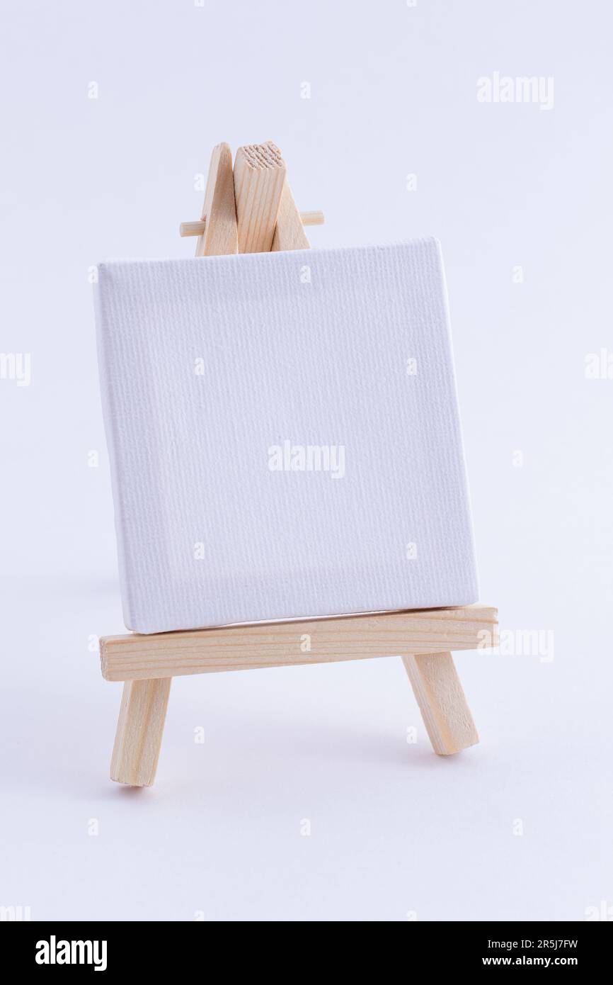 Painting Wooden Easel Clipart Isolated On White Background Vector Wood  Easel With Canvas Stock Illustration - Download Image Now - iStock