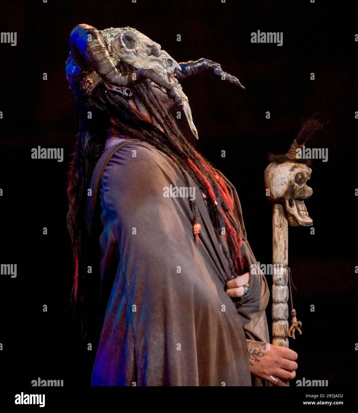 https://c8.alamy.com/comp/2R5JAD2/the-prosthetic-category-was-won-by-artist-yolanda-bartram-at-the-new-zealand-body-art-awards-at-the-north-shore-event-centre-auckland-new-zealand-2R5JAD2.jpg