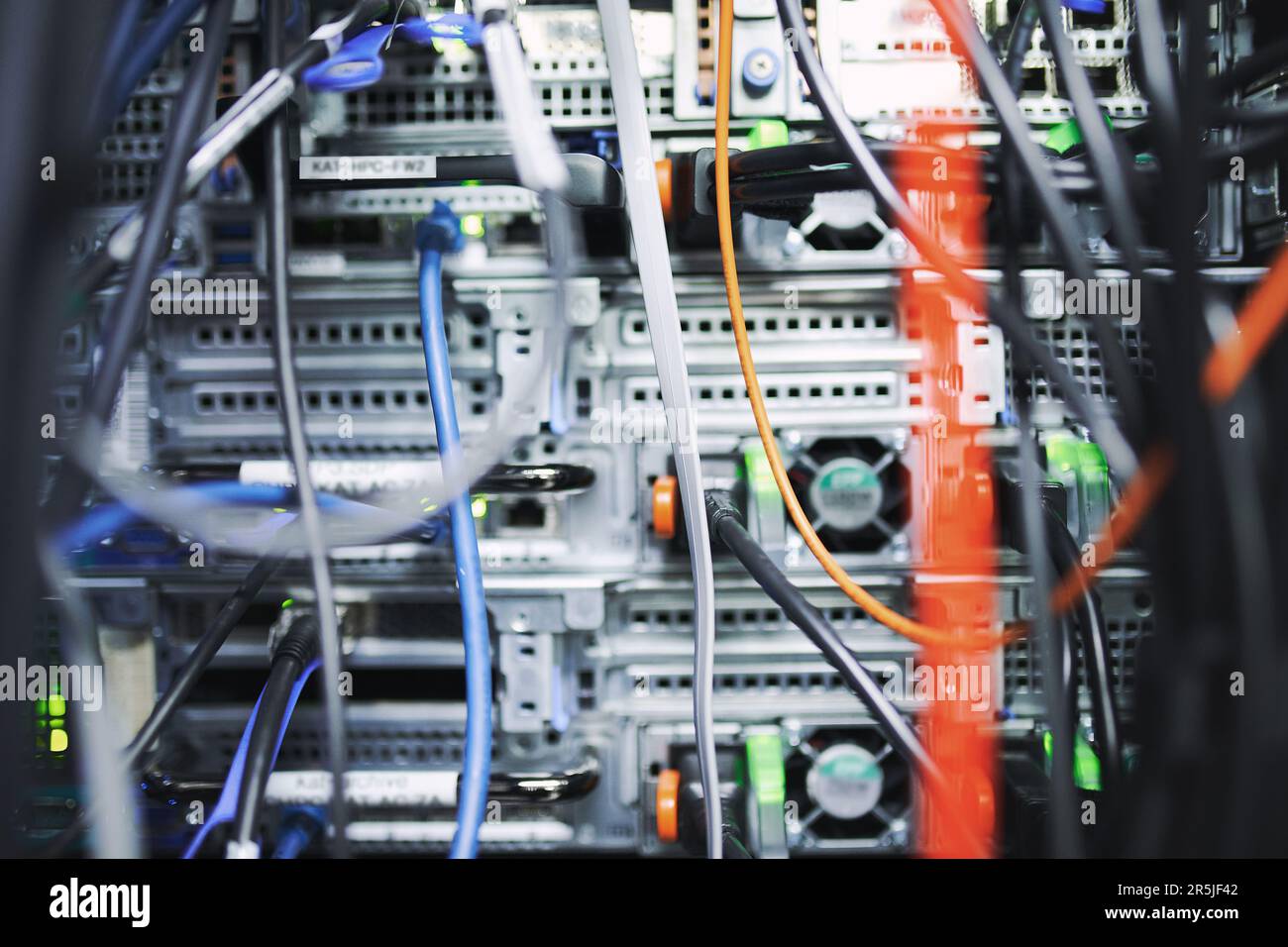 Server room inside cloud computing hi-res stock photography and images ...