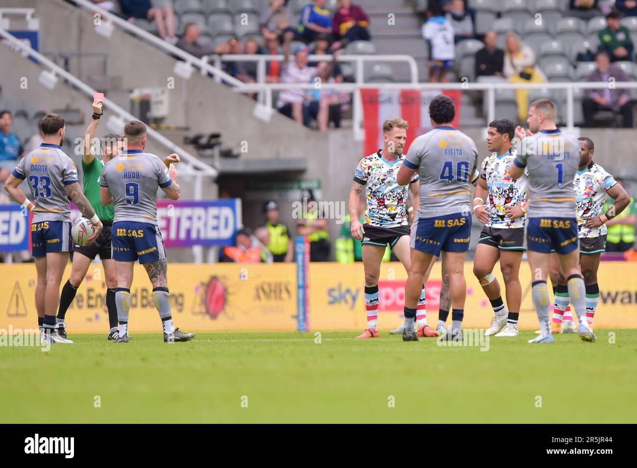 Ben Reynolds 15 of Leigh Leopards receives a red card during the Magic
