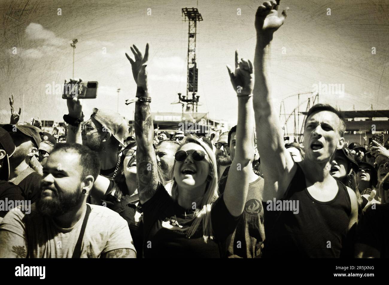 Fanszene beim Feiern - Rock am Ring 2023 Stock Photo