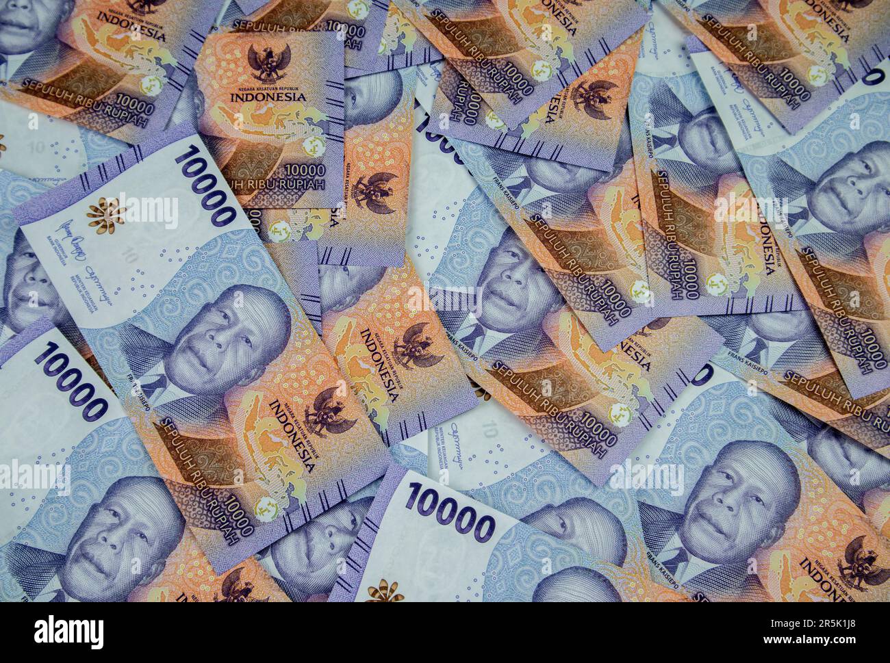 10 000 rupiah a new series of rupiah banknotes rupiah currency from