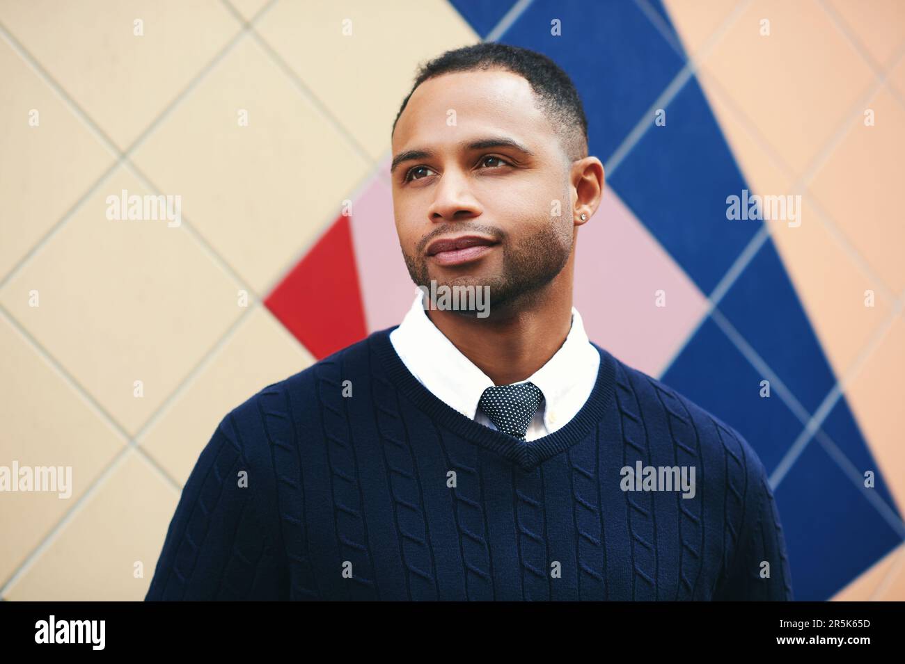 Man 30s african american hi-res stock photography and images - Alamy
