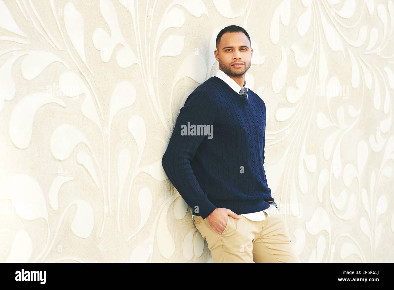 Man 30s african american smiling hi-res stock photography and images ...