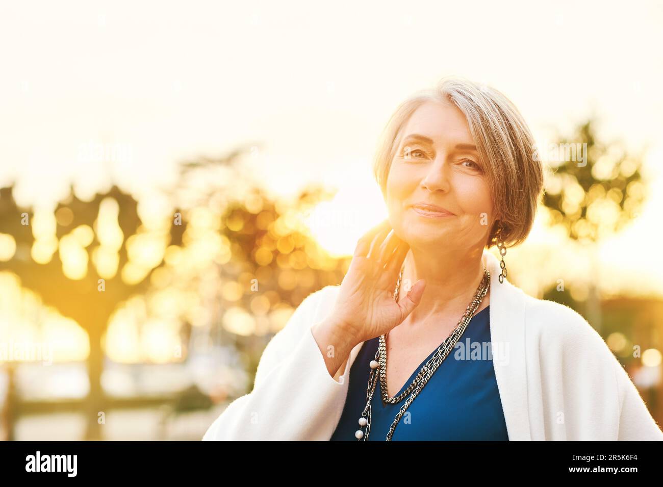 Mature elegant woman portrait hi-res stock photography and images - Alamy