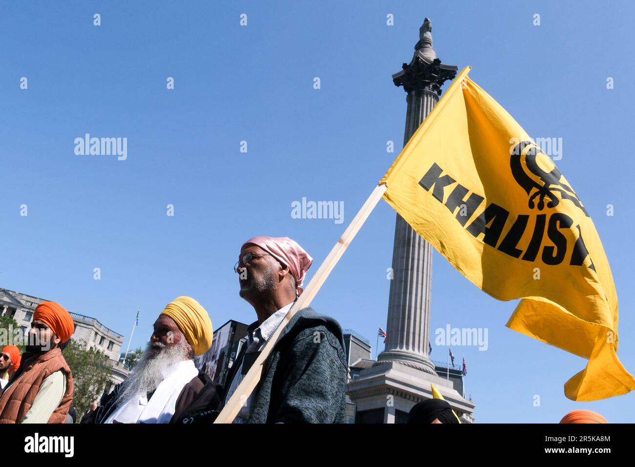 Trafalgar Square, London, UK. 4th June 2023, Sikhs in Trafalgar Square commemorate the 1984 Amritsar Golden Temple massacre. Credit: Matthew Chattle/Alamy Live News Stock Photo