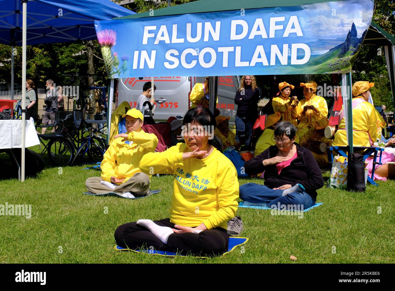 Falun dafa movement hires stock photography and images Alamy