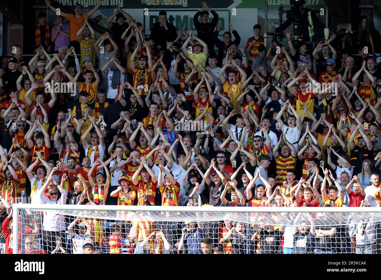 Partick Thistle fans in the stands show their support ahead of the ...