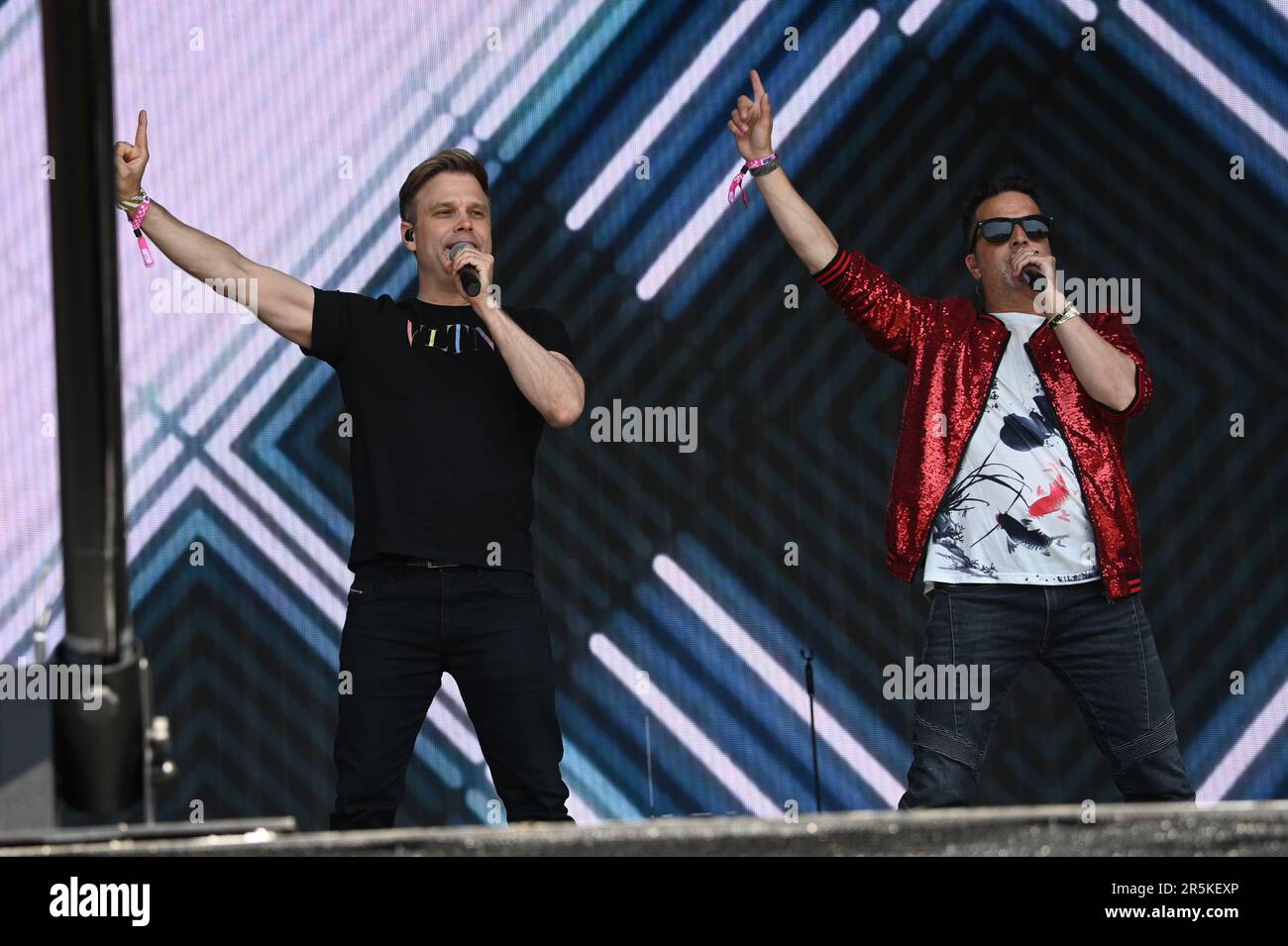 London, UK. 4th June, 2023. A1 performs at Mighty Hoopla 2023 - Day 2 with more than 200 artists and perfromers across 10 stages embracing the best of pop, alternative and queer culture at Brockwell park. Credit: See Li/Picture Capital/Alamy Live News Stock Photo