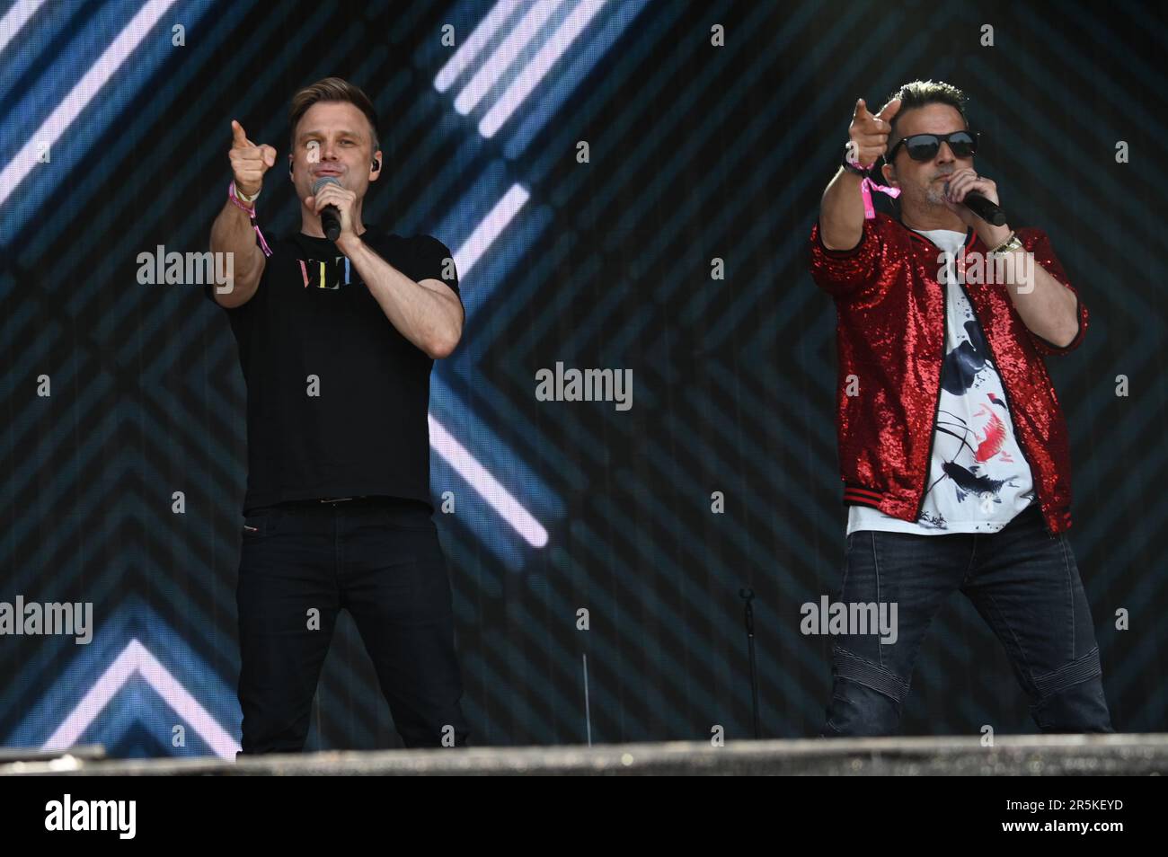 London, UK. 4th June, 2023. A1 performs at Mighty Hoopla 2023 - Day 2 with more than 200 artists and perfromers across 10 stages embracing the best of pop, alternative and queer culture at Brockwell park. Credit: See Li/Picture Capital/Alamy Live News Stock Photo