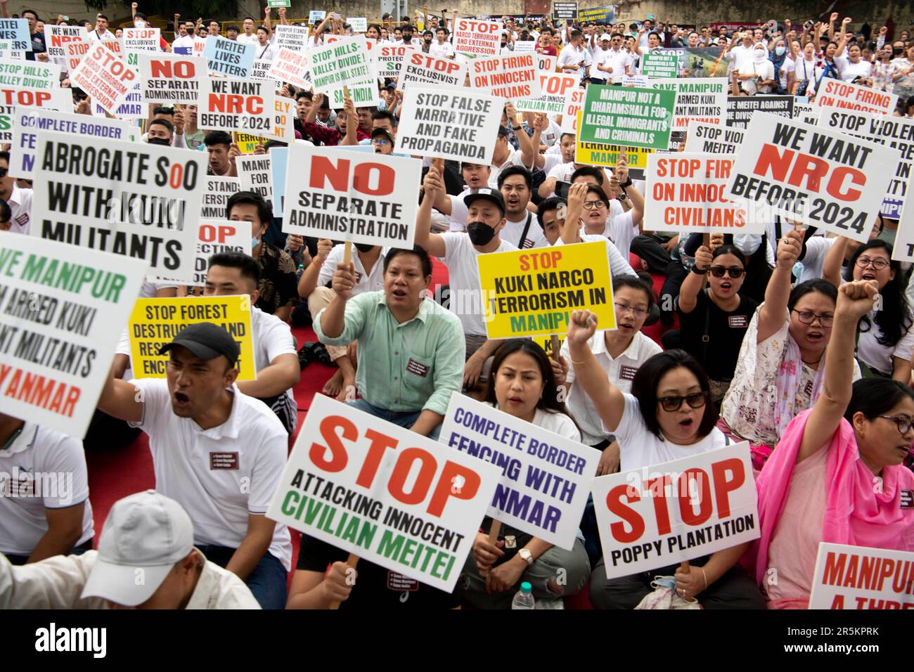 New Delhi, India. 4th June, 2023. Hundreds of members of the Meitei community living in the national capital stage a protest against the ongoing violence in India's Manipur state. The violence which broke out on May 3, after a 'Tribal solidarity march' in the hill districts was organised by the Kuki tribe against the Meitei community's demand for Scheduled Tribe status, has been ongoing for over a month between the Kuki tribe and Meitei community and has claimed more than 90 lives. Credit: ZUMA Press, Inc./Alamy Live News Stock Photo