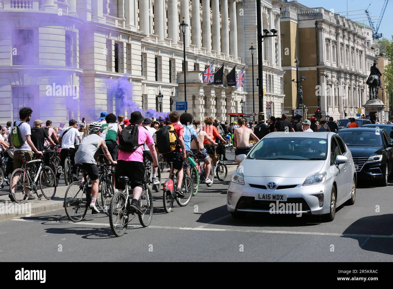 London, UK. 04 June 2023. Hundreds of people turned up on bikes to