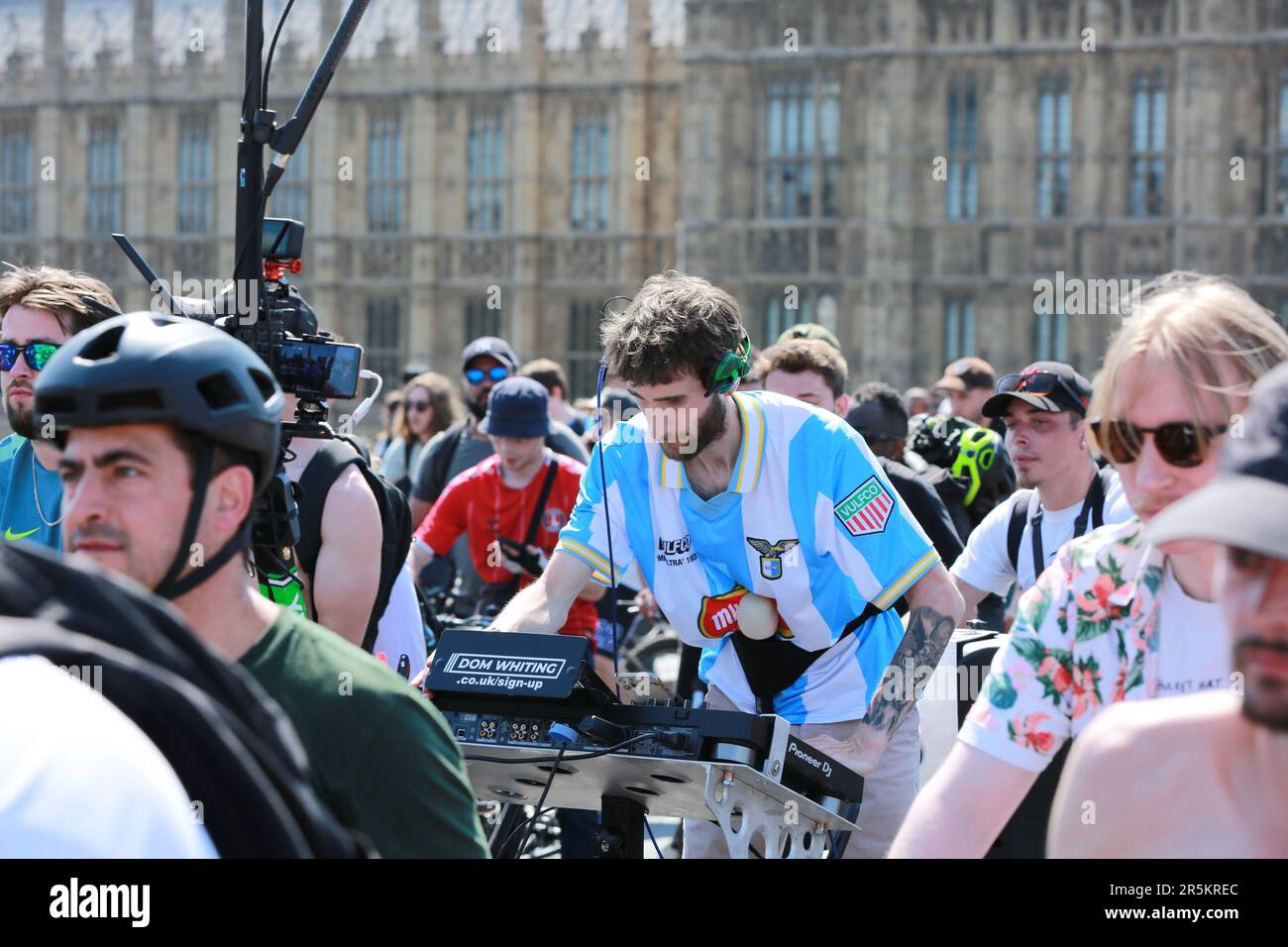 London, UK. 04 June 2023. DJ Dom Whiting. Hundreds of people turned up