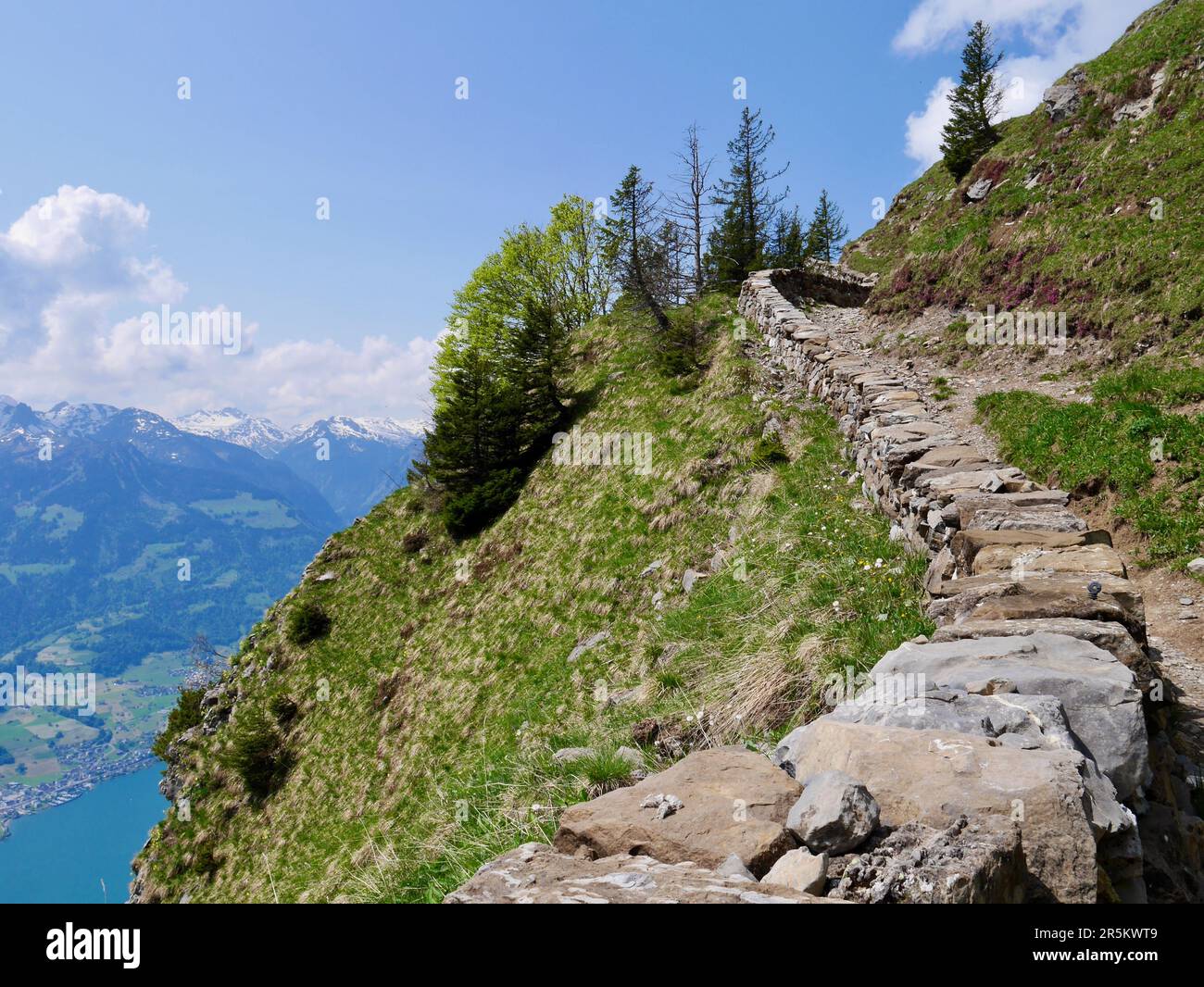 Hiking path above Walensee, lake Walen, St. Gallen, Switzerland Stock Photo  - Alamy