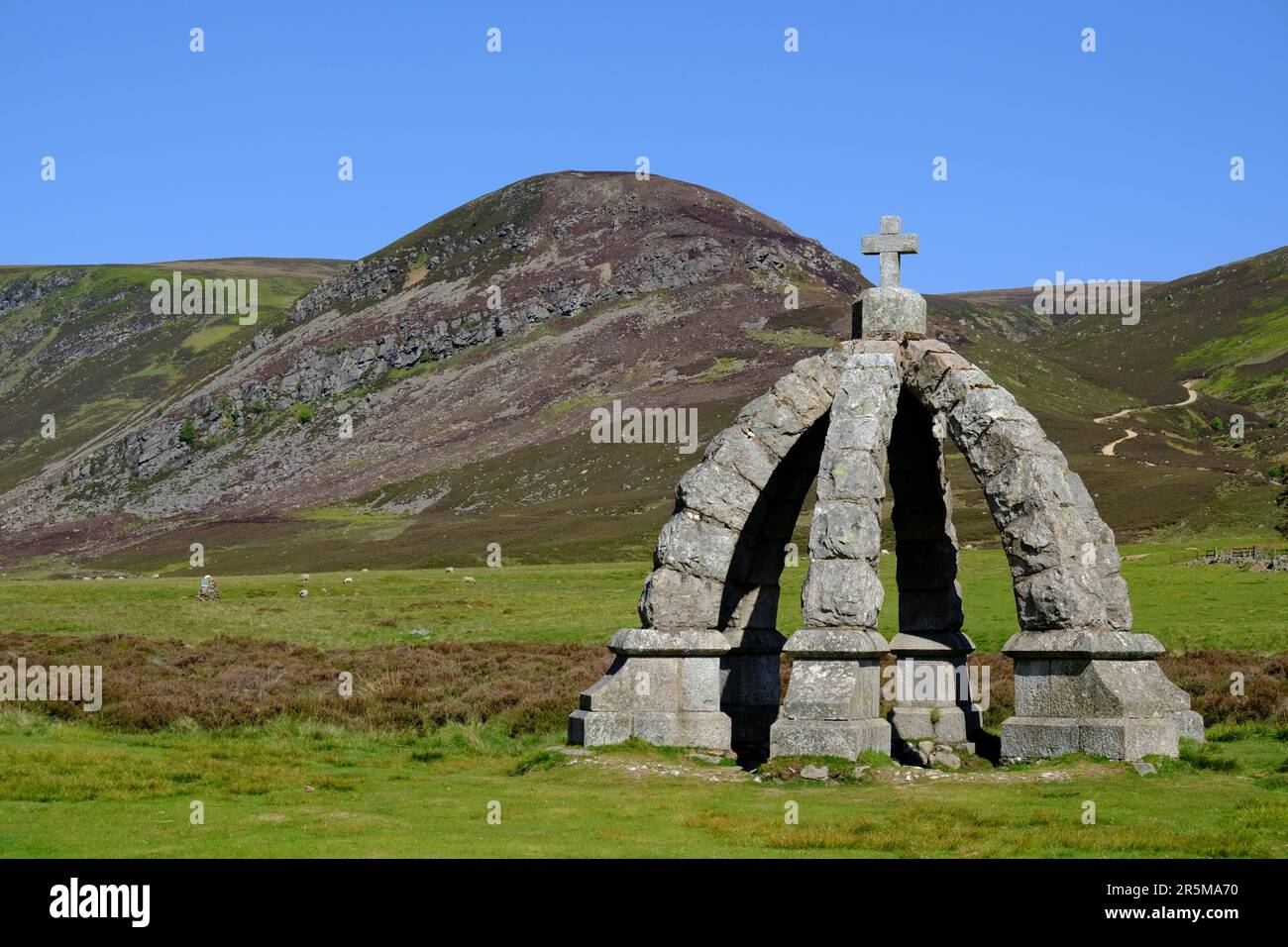 The Queen's Well, Glen Mark, Angus Glens Scotland. Built by Lord Dalhousie to commemorate a visit by Queen Victoria and Prince Albert in 1861. Stock Photo