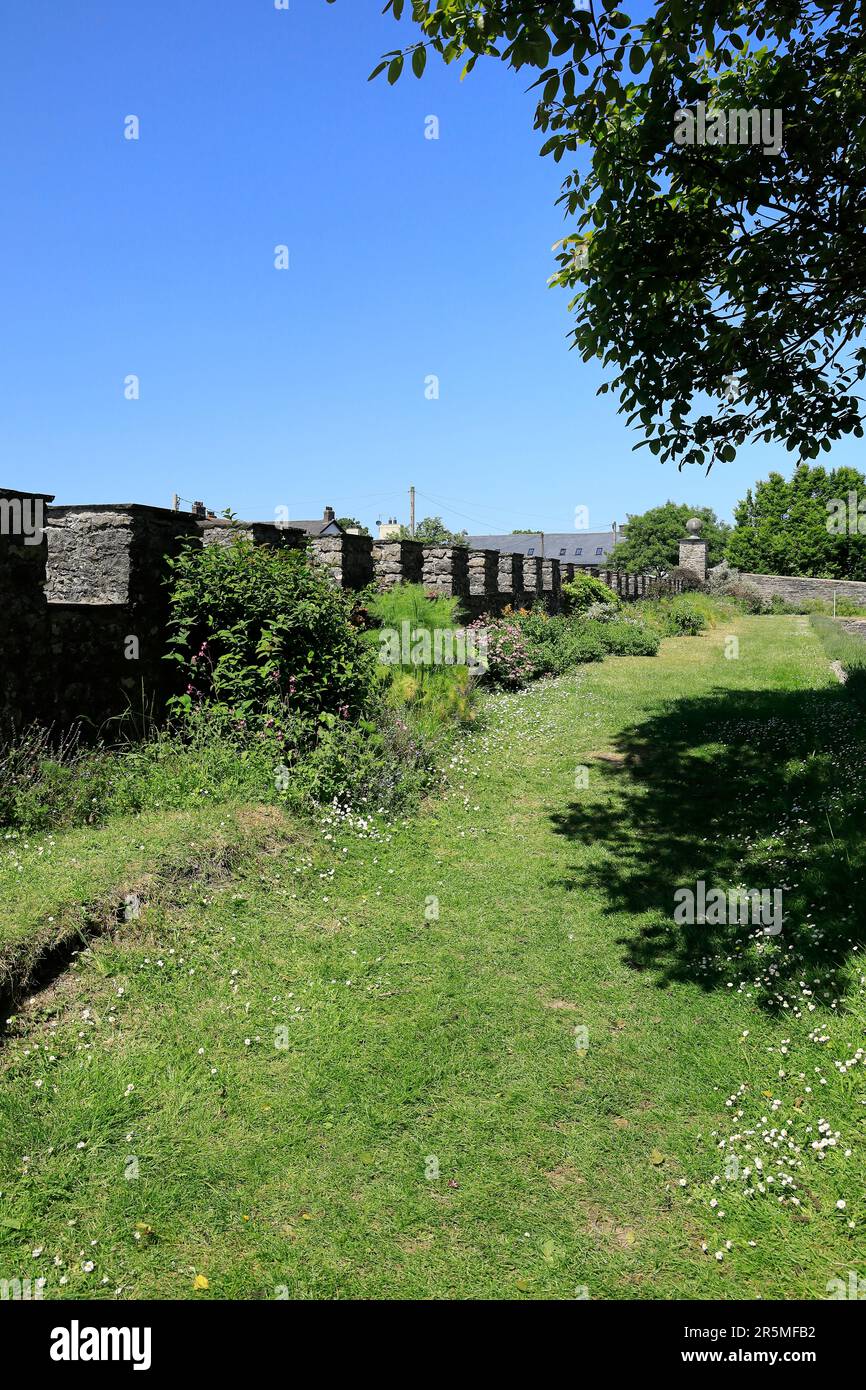 Cowbridge town walls, near Cardiff, Southe Wales. May 2023. Summer. cym