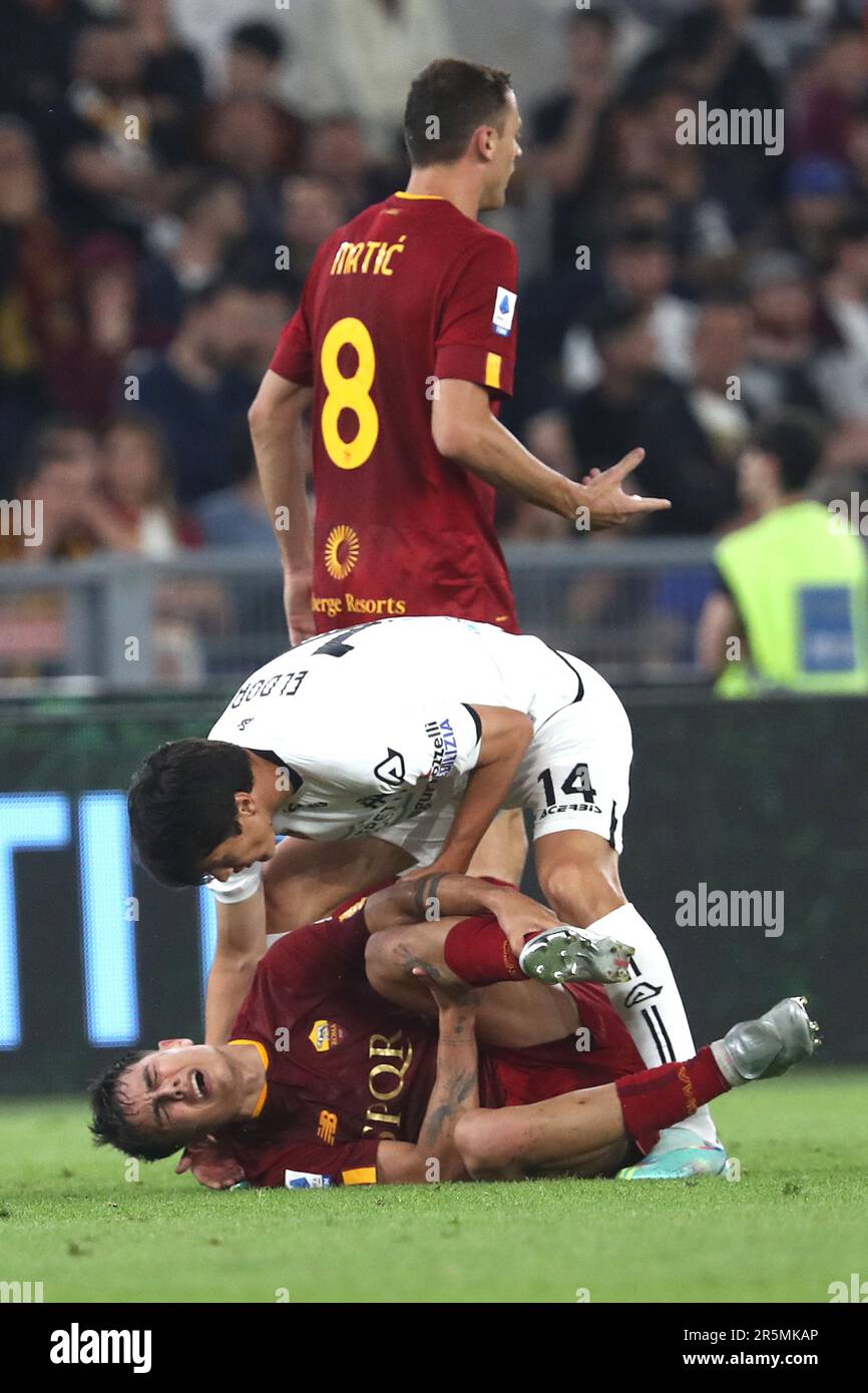 Rome, . 04th June, 2023. Rome, Italy 4.06.2023: Shomurodov of Spezia help Paulo  Dybala (AS ROMA) during the Serie A 20222023 soccer match, day 36, between  AS Roma vs Spezia Calcio 2008
