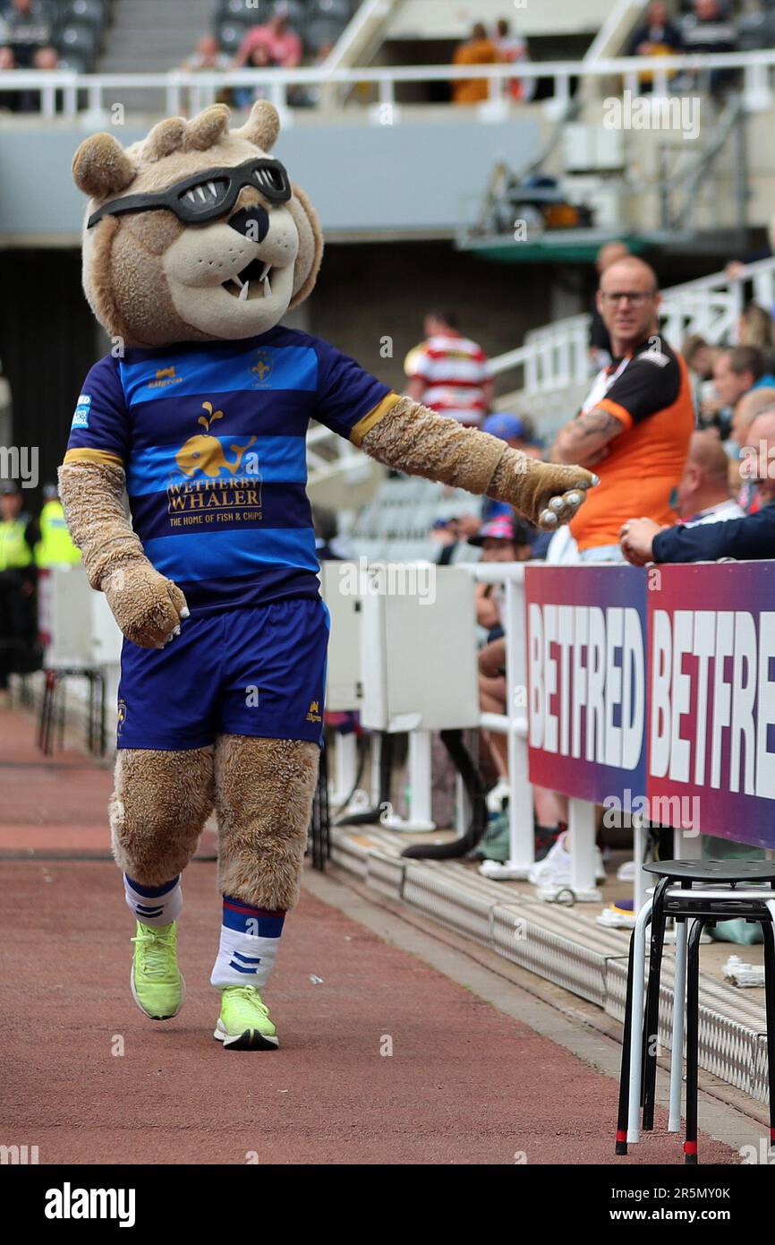 Newcastle, UK. 4th June 2023.Wakefield Trinity's mascot during the BetFred Super League match between Wakefield Trinity Wildcats and Leigh Leopards at St. James' Park, Newcastle on Sunday 4th June 2023. (Photo: Mark Fletcher | MI News) Credit: MI News & Sport /Alamy Live News Stock Photo