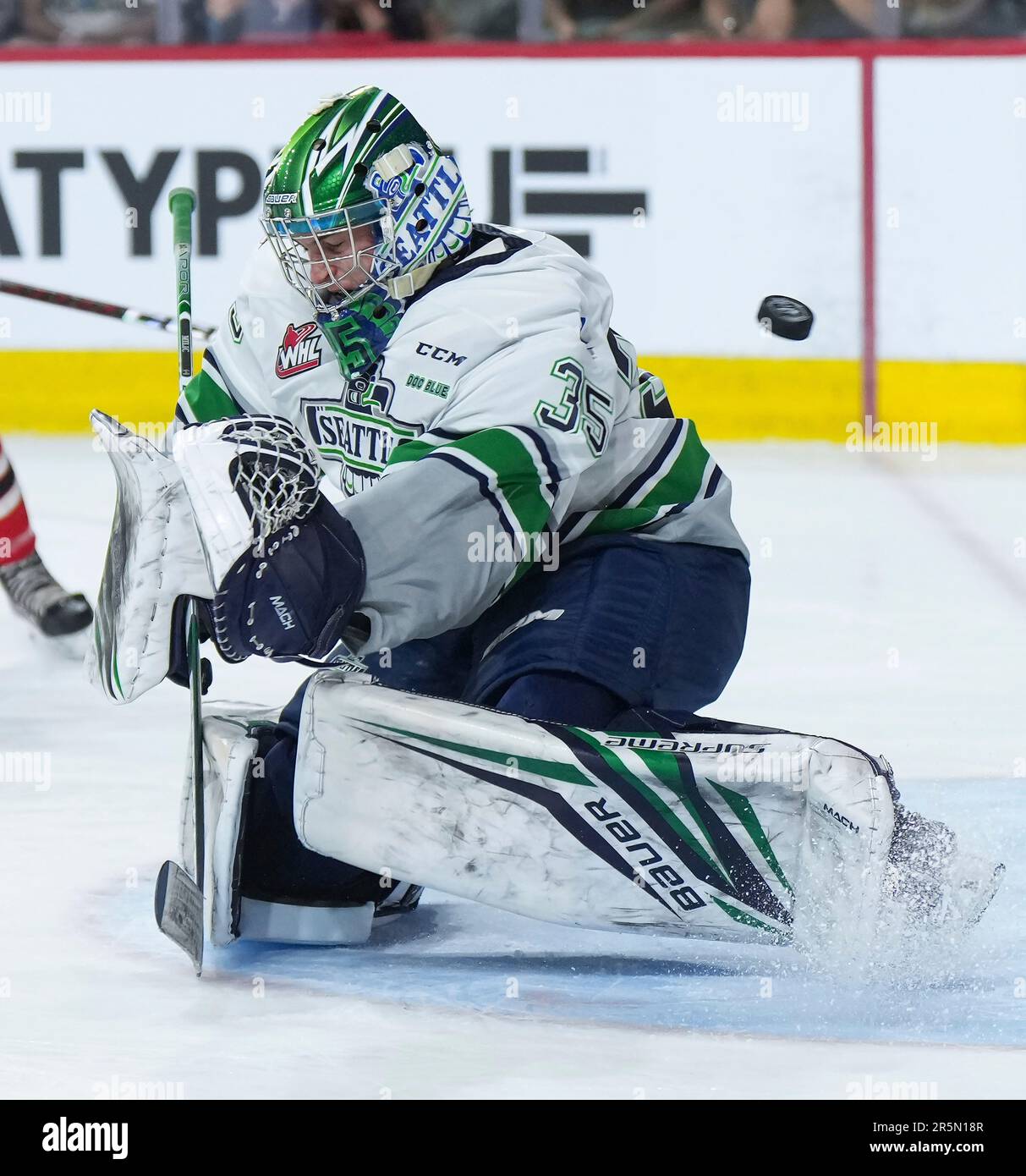 Seattle Thunderbirds Goalie Thomas Milic Allows A Goal To Quebec ...