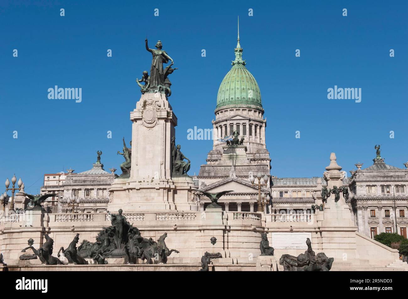 Argentine National Congress and Monumento a los dos Congresos, Plaza del Congreso, Buenos Aires, Argentina Stock Photo