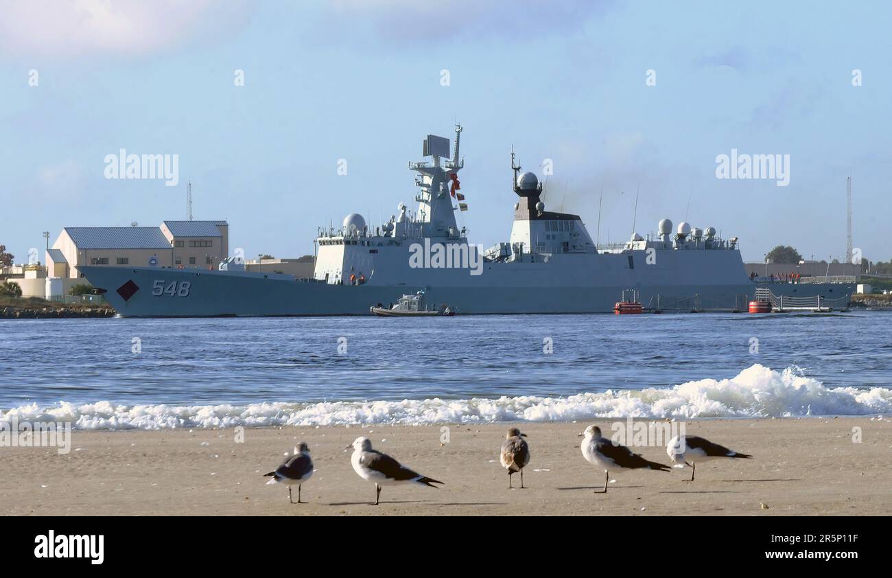 The Chinese Type 054A Jiangkai II-class guided-missile frigate Yiyang is seen departing Naval Station Mayport, in Jacksonville, following a scheduled multi-day goodwill port visit. Three People's Liberation Army Navy (PLAN) ships arrived at the Mayport base on November 2, 2015 as part of an around-the-world deployment after completing port calls in Europe. Stock Photo