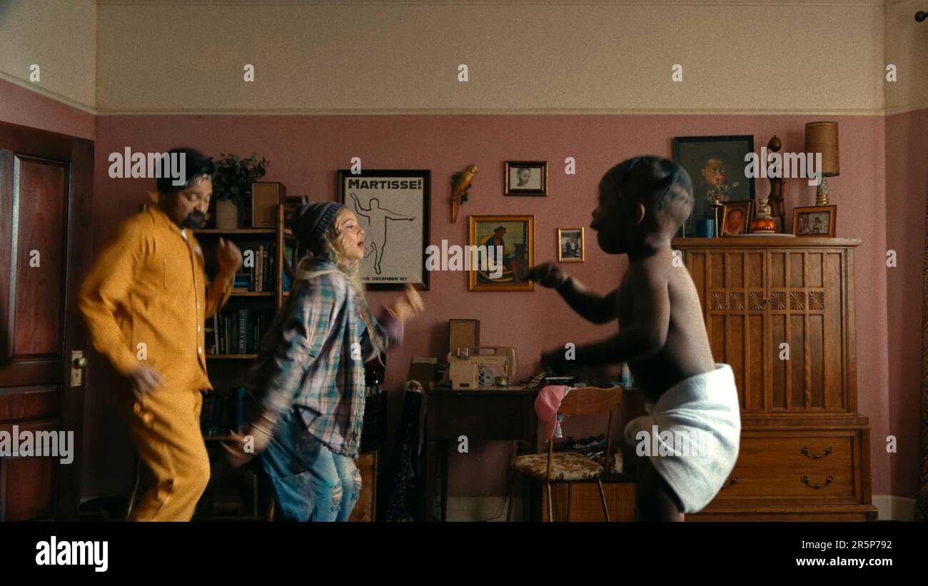 MIKE EPPS and CARMEN EJOGO in I'M A VIRGO (2023), directed by BOOTS