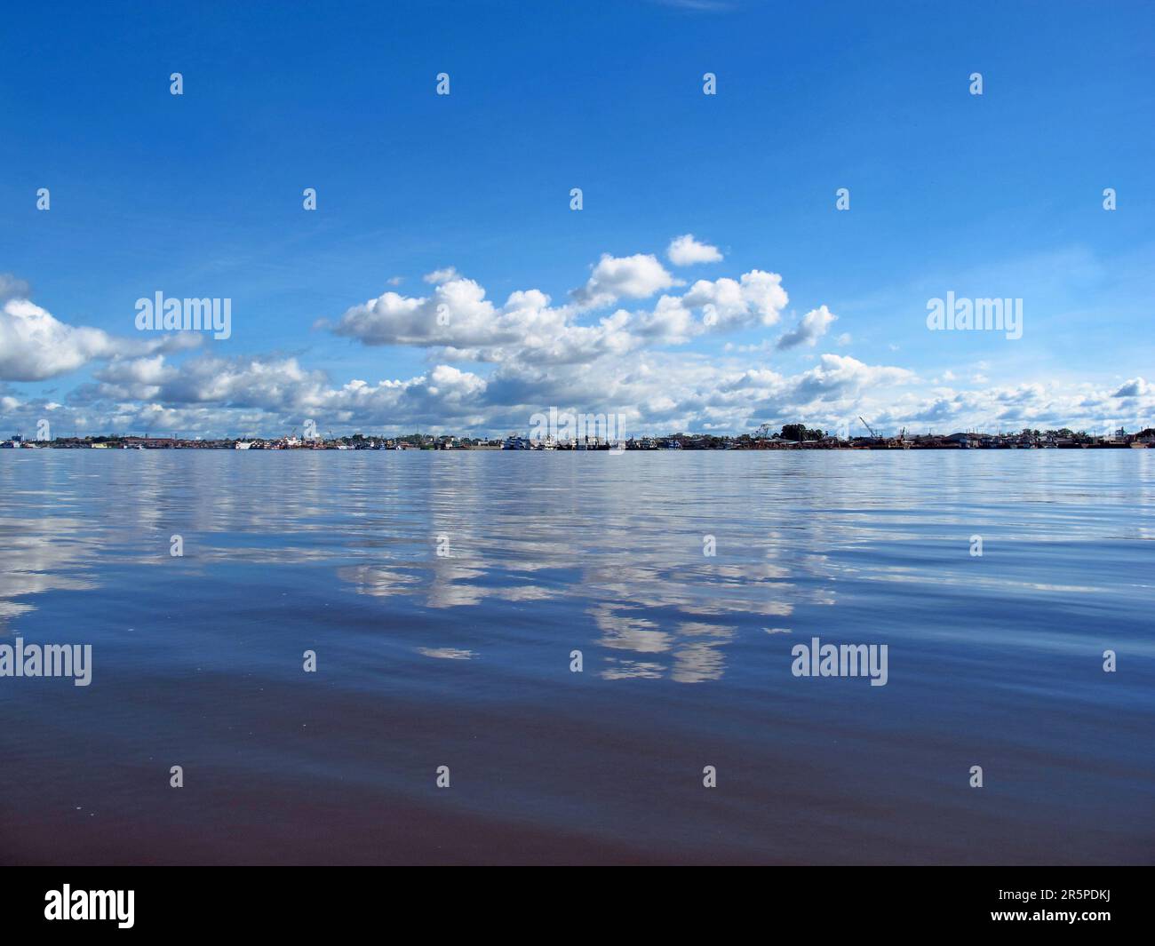 Peru Rivier The Amazon river, Peru in South America Stock Photo - Alamy
