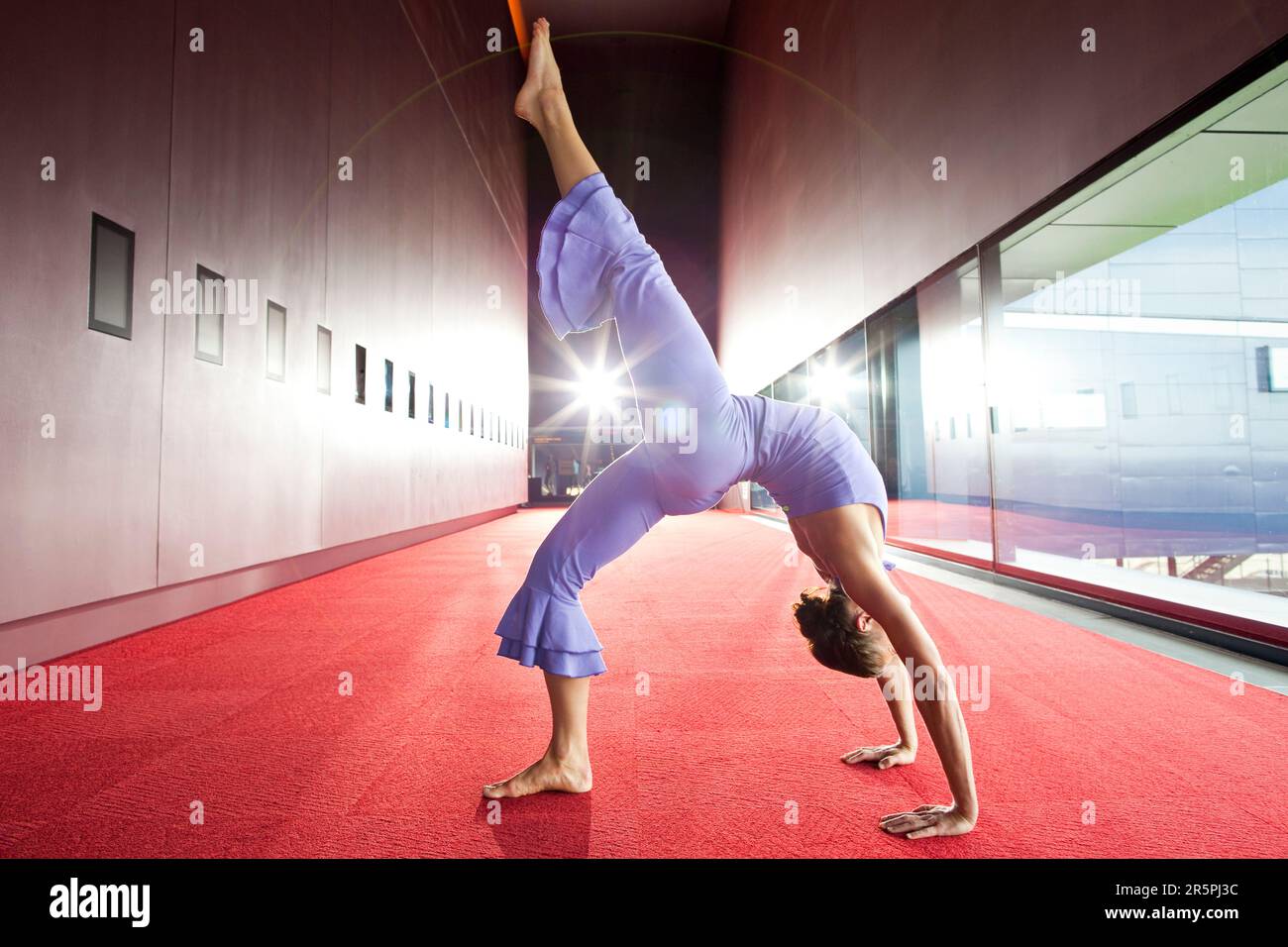 Wheel pose variation hi-res stock photography and images - Alamy