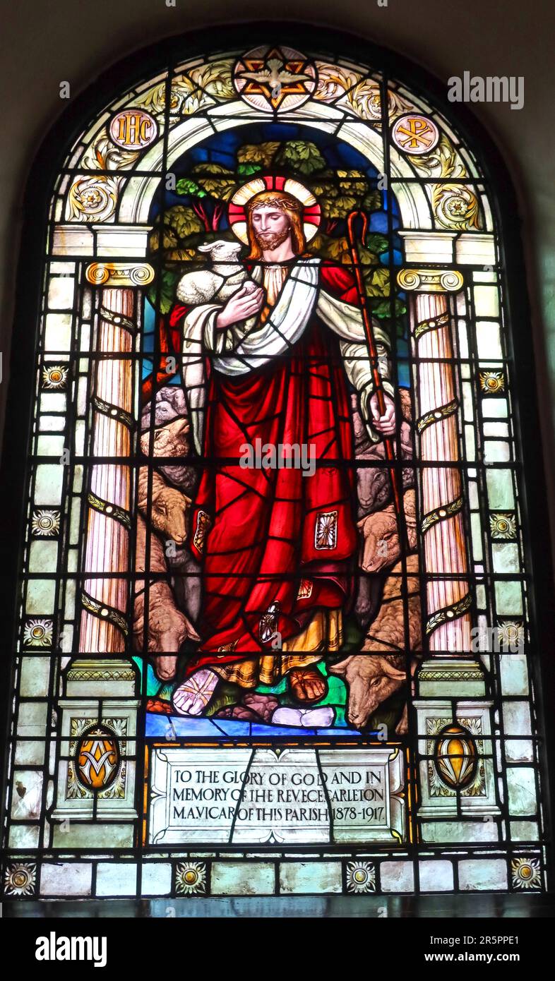 Holy Trinity C of E Church Rev EC Earleton vicar 1878-1917,stained glass window, Market Gate, Sankey St, Warrington , Cheshire, England,UK, WA1 1XG Stock Photo