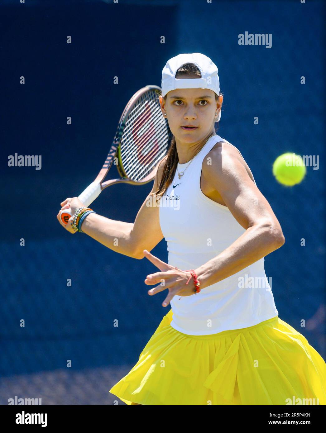 Emiliana Arango (Columbia) playing in the first qualifying round of the Surbiton Tennis Trophy. London, 4th June 2023. Stock Photo