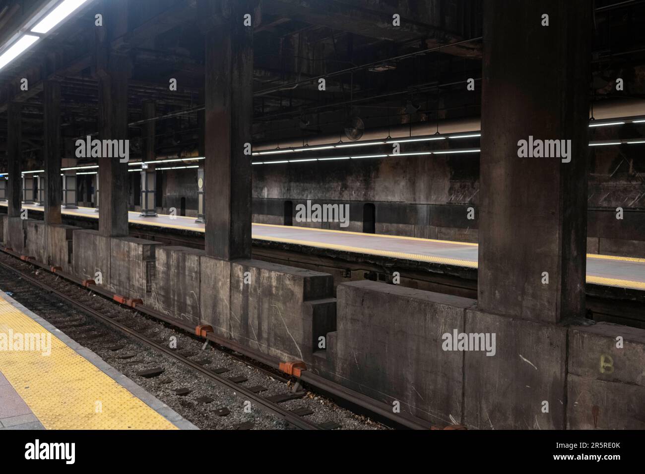 June 4, 2023, New York, New York, United States The train platforms of