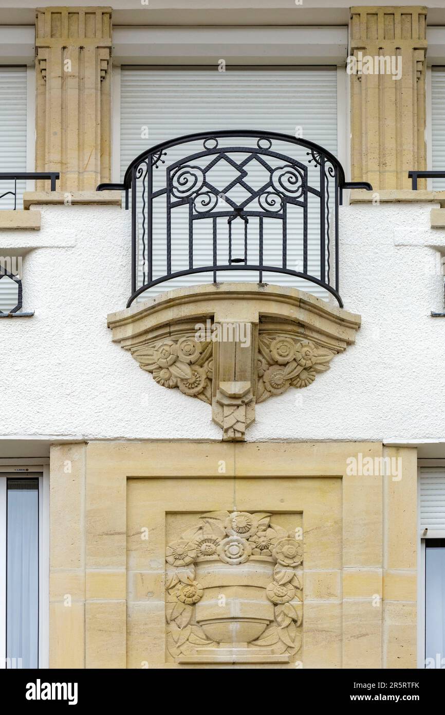France, Meurthe et Moselle, Nancy, facade of a house in Art Deco style