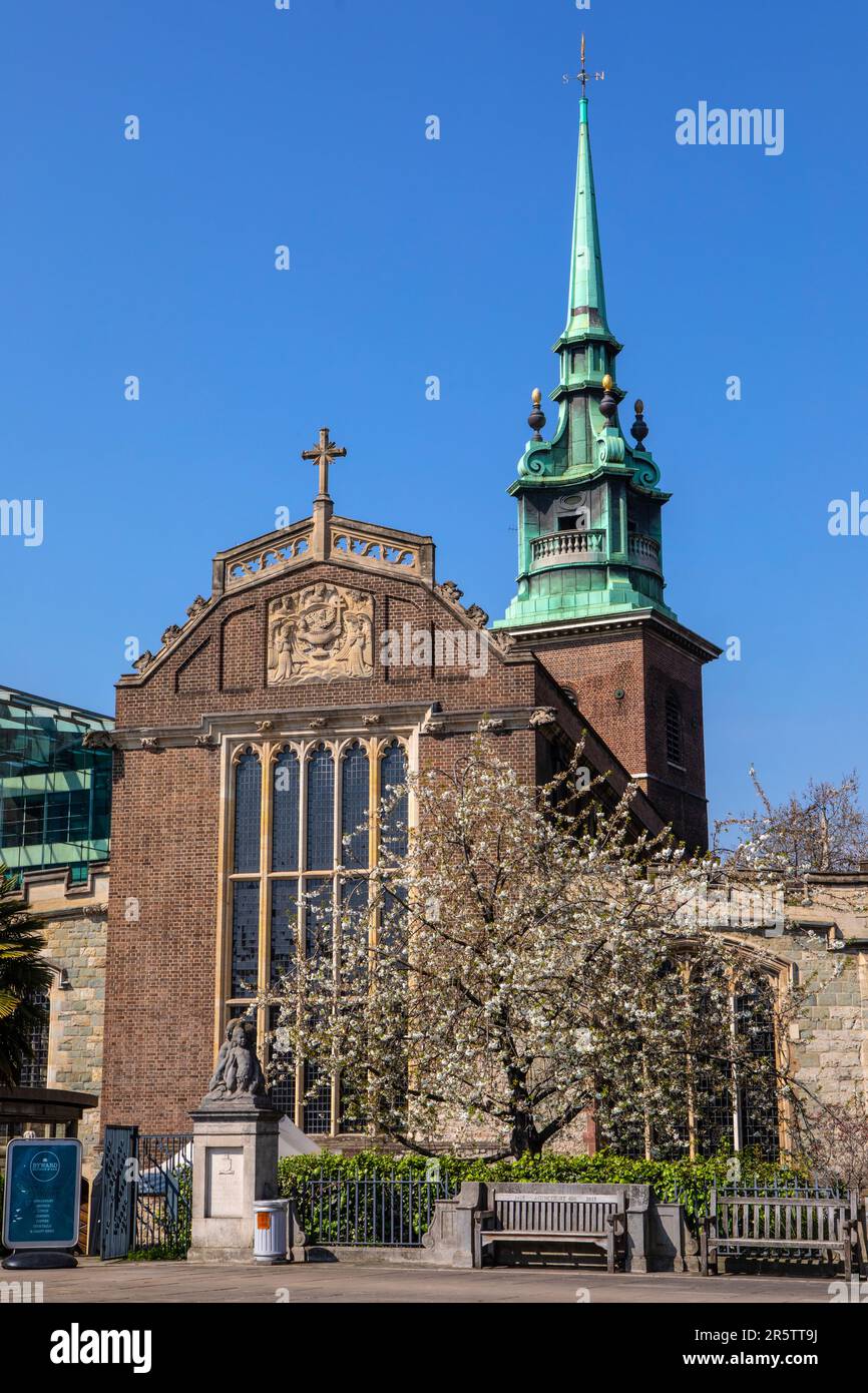 View of the historic All Hallows by the Tower church, located on Byward Street in London, UK.  The church is known to be the oldest church in the City Stock Photo