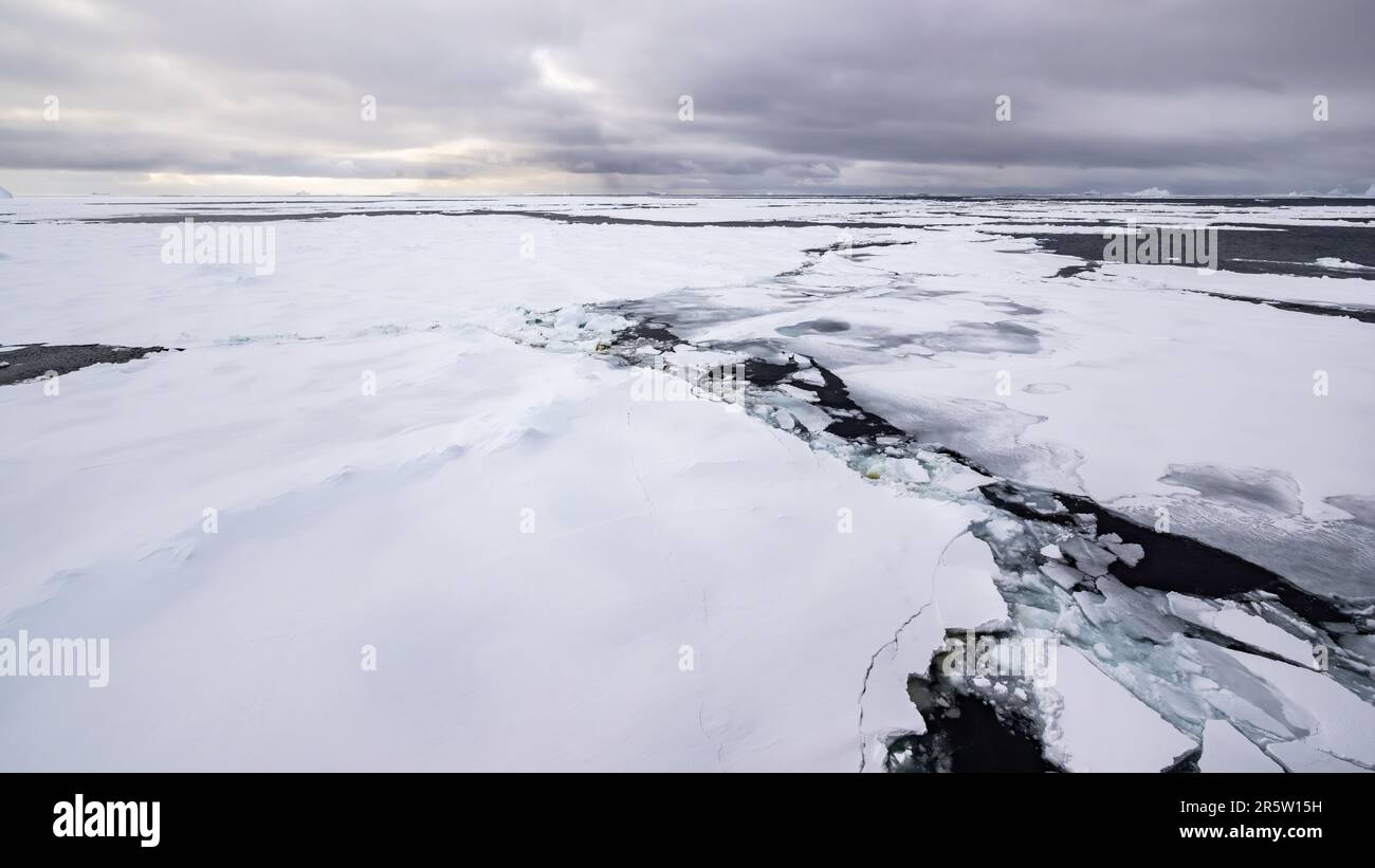 Pack Ice in the Amundsen Sea, Southern Ocean, Antarctica Stock Photo