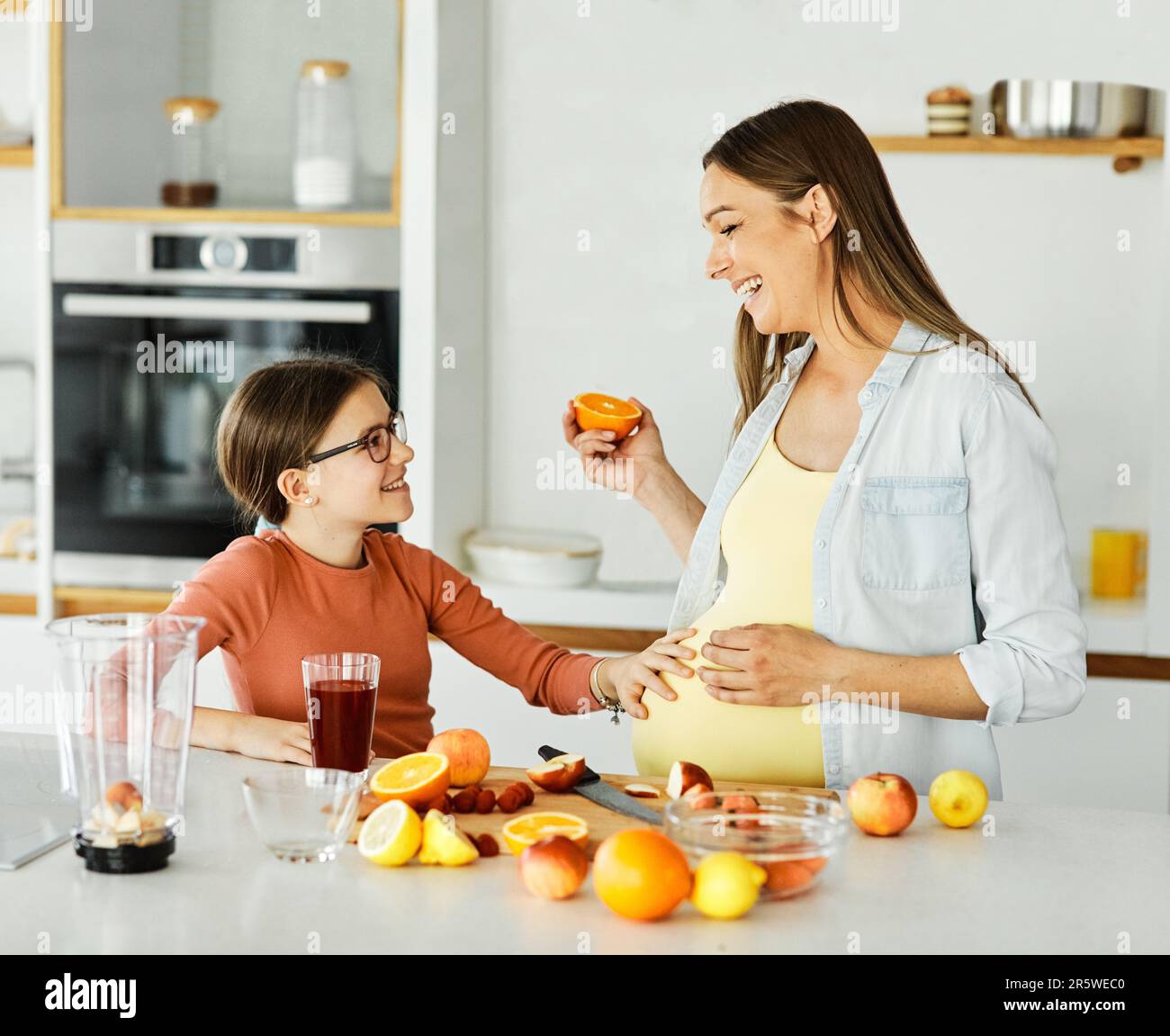 woman pregnant food healthy juice fruit kitchen pregnancy resh diet