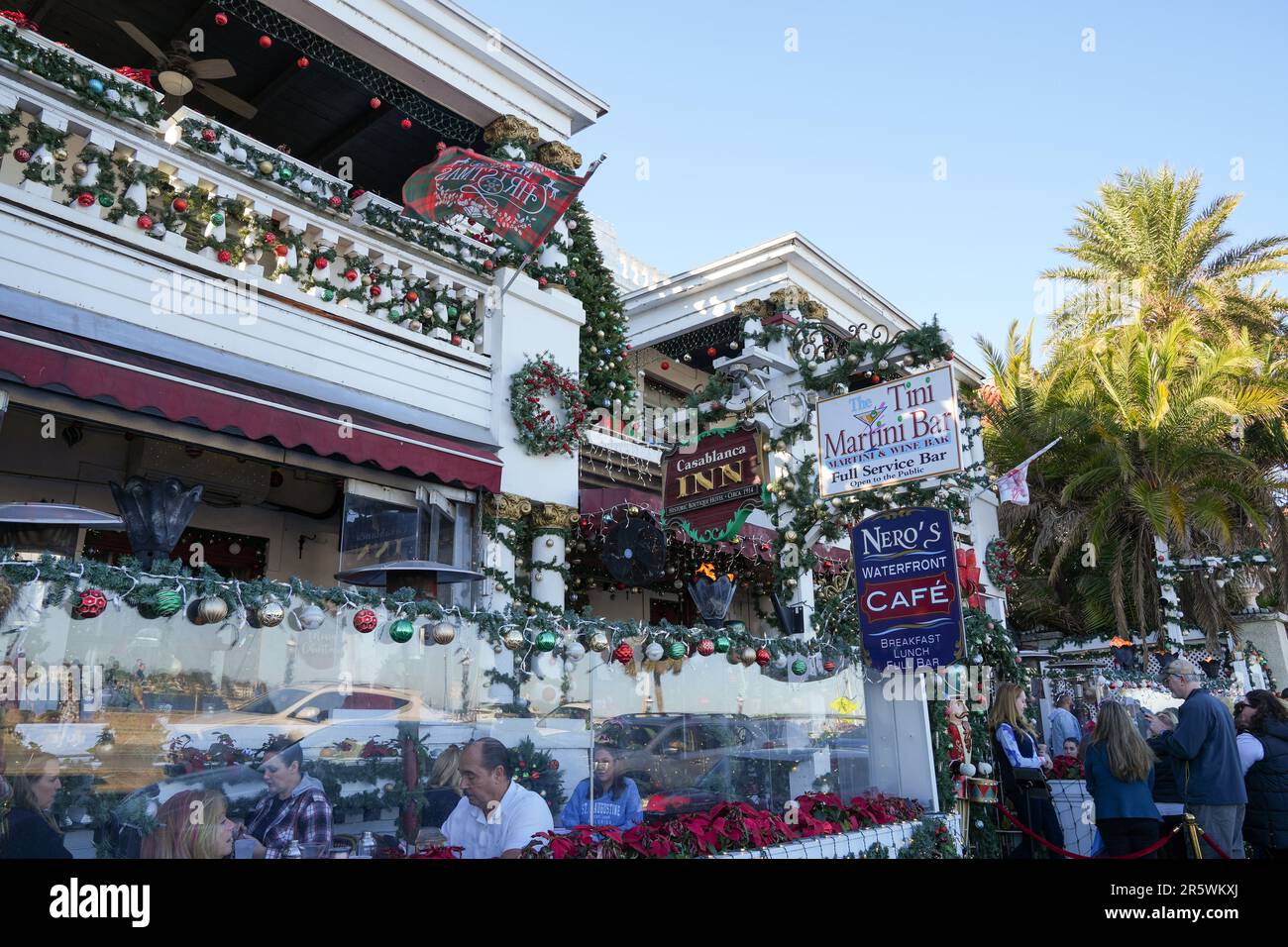 Casablanca bar hi-res stock photography and images - Alamy