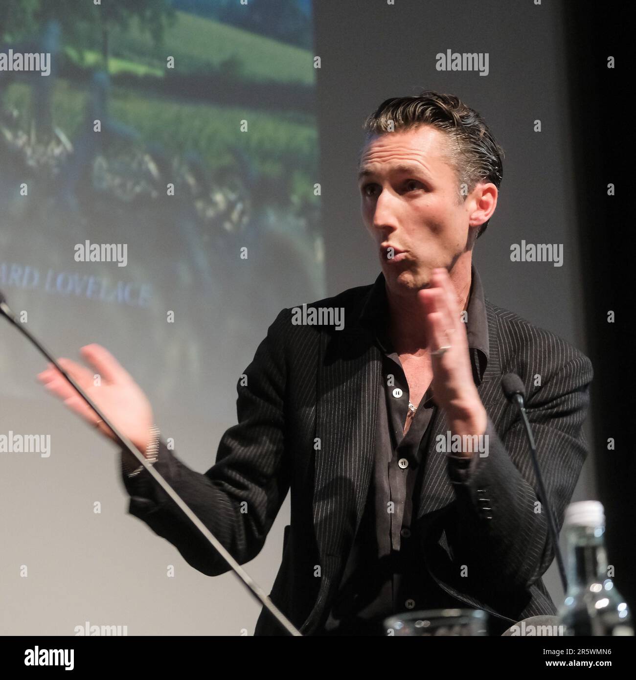 Edward lovelace hi-res stock photography and images - Alamy