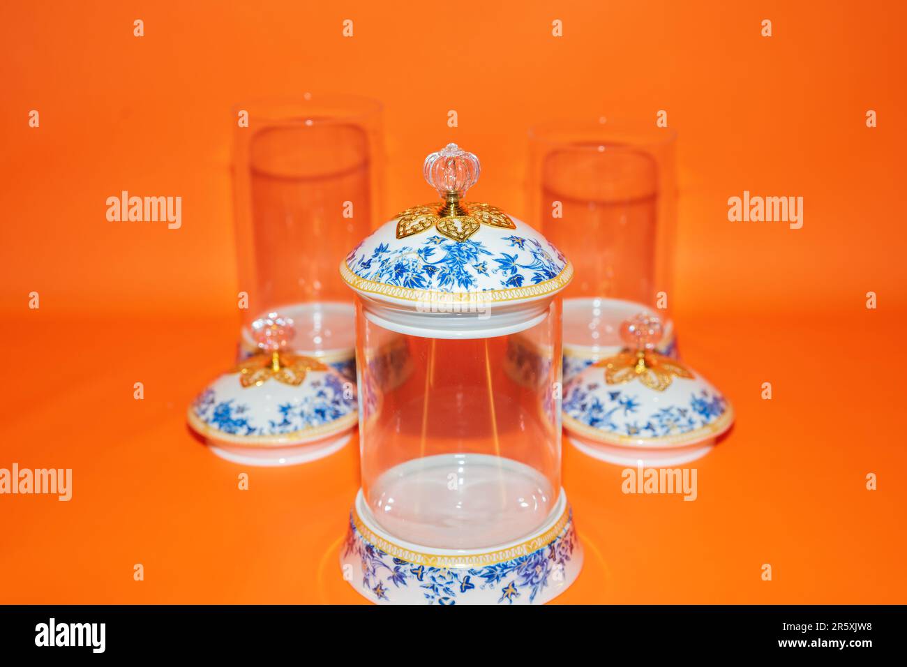 Charming glass jars hi-res stock photography and images - Alamy