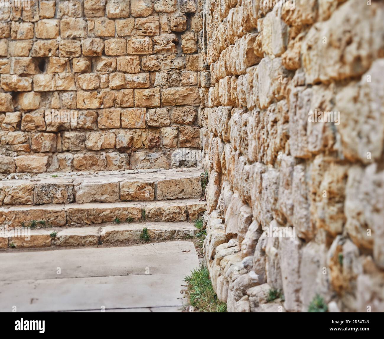 Stone wall of an ancient castle, background texture Stock Photo - Alamy