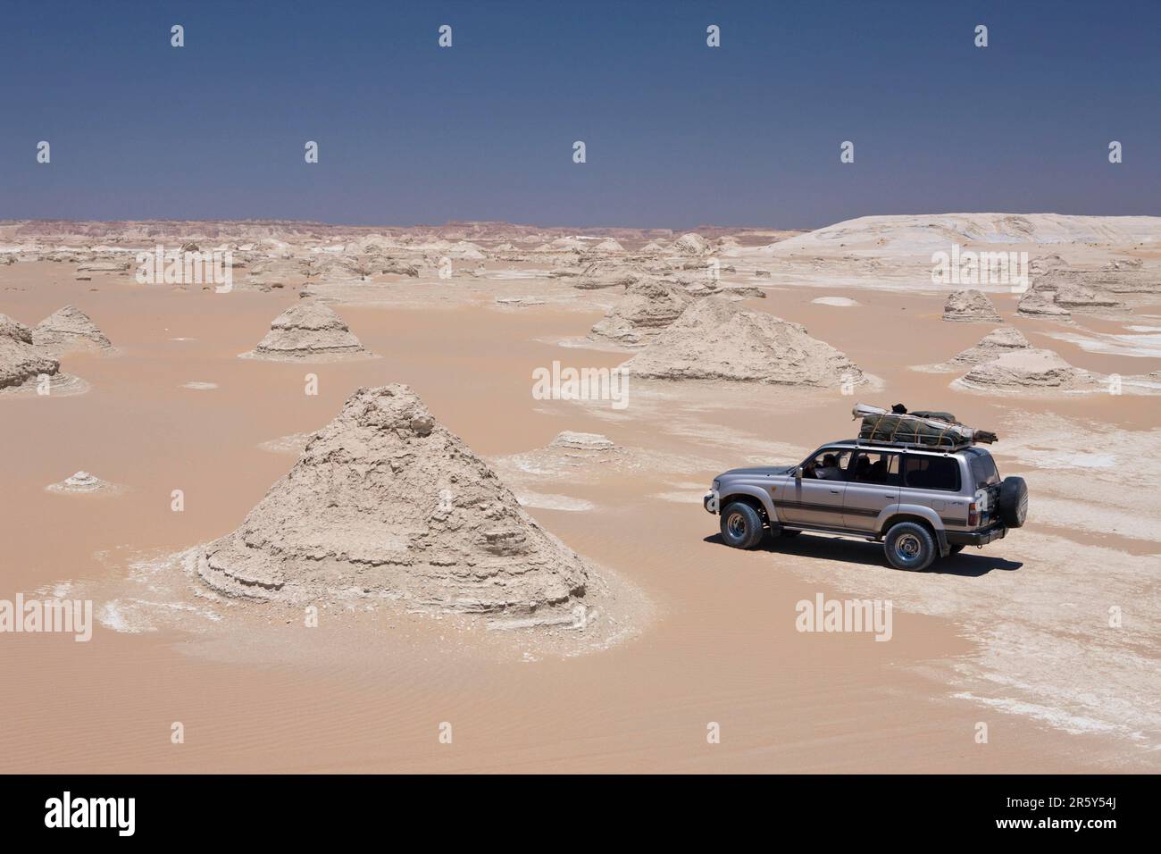 Offroad vehicle, White Desert National Park, Libyan Desert, Jeep