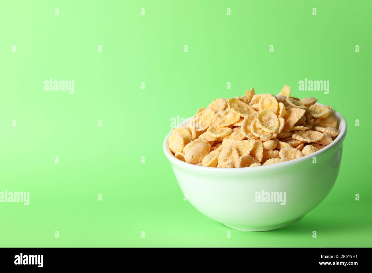 Golden flakes hi-res stock photography and images - Page 33 - Alamy