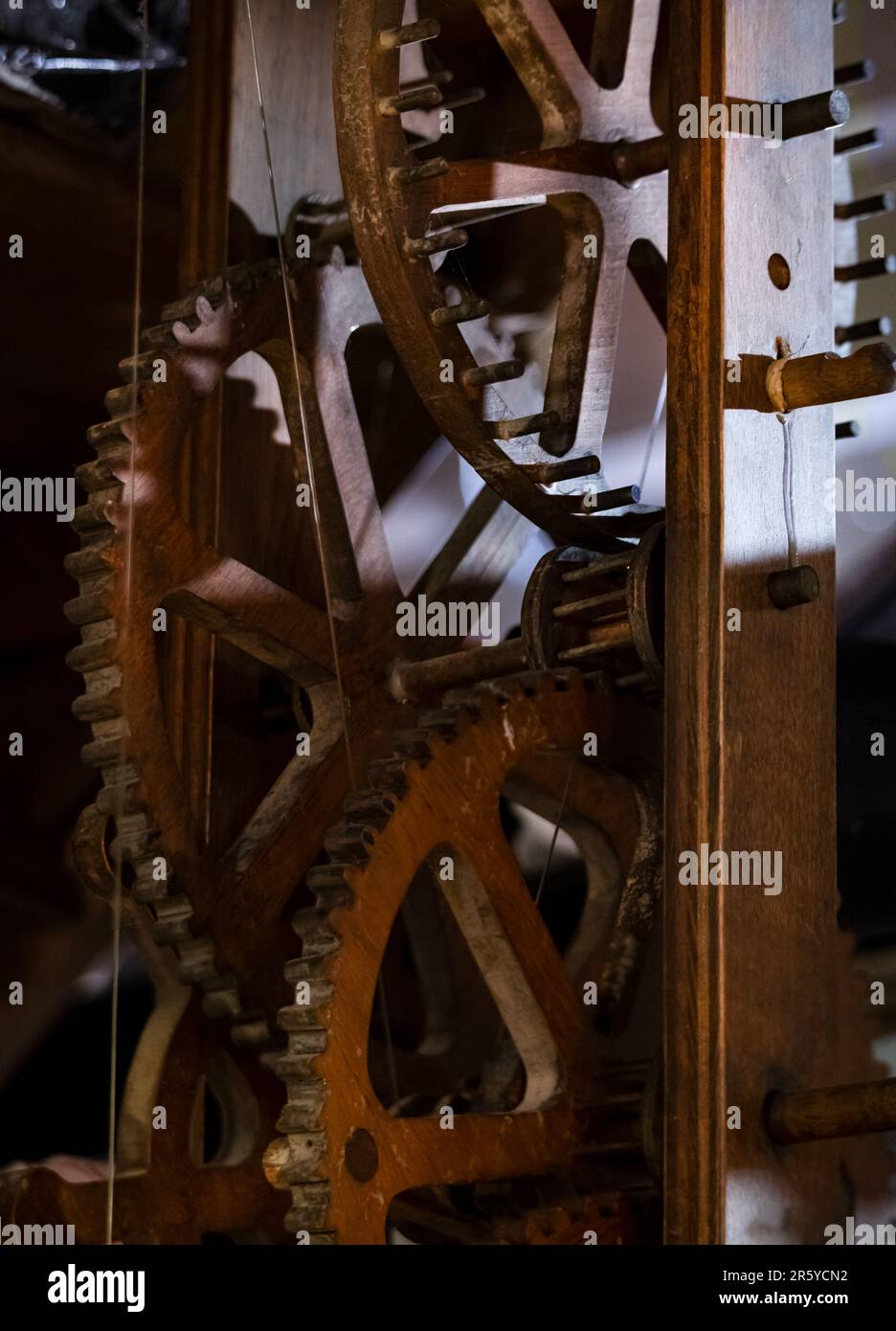 Antique clock gear hi-res stock photography and images - Alamy