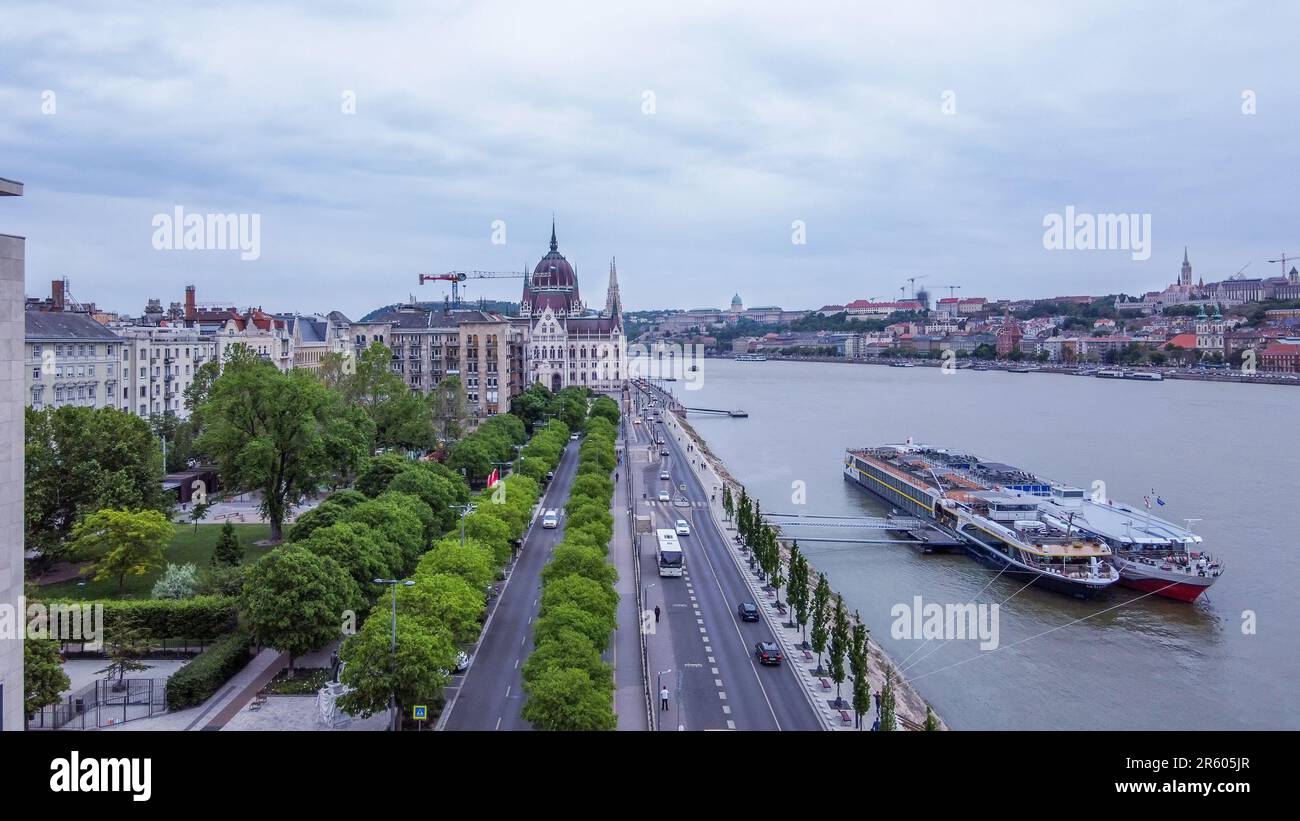 View on Hungarian Parliament and Danube river and Royal palace (on Buda ...