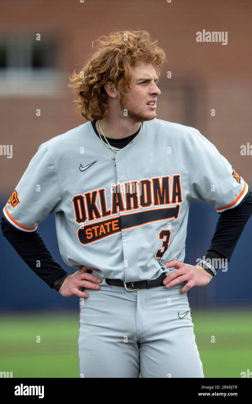 Oklahoma State Cowboys outfielder Carson Benge (3) during the NCAA