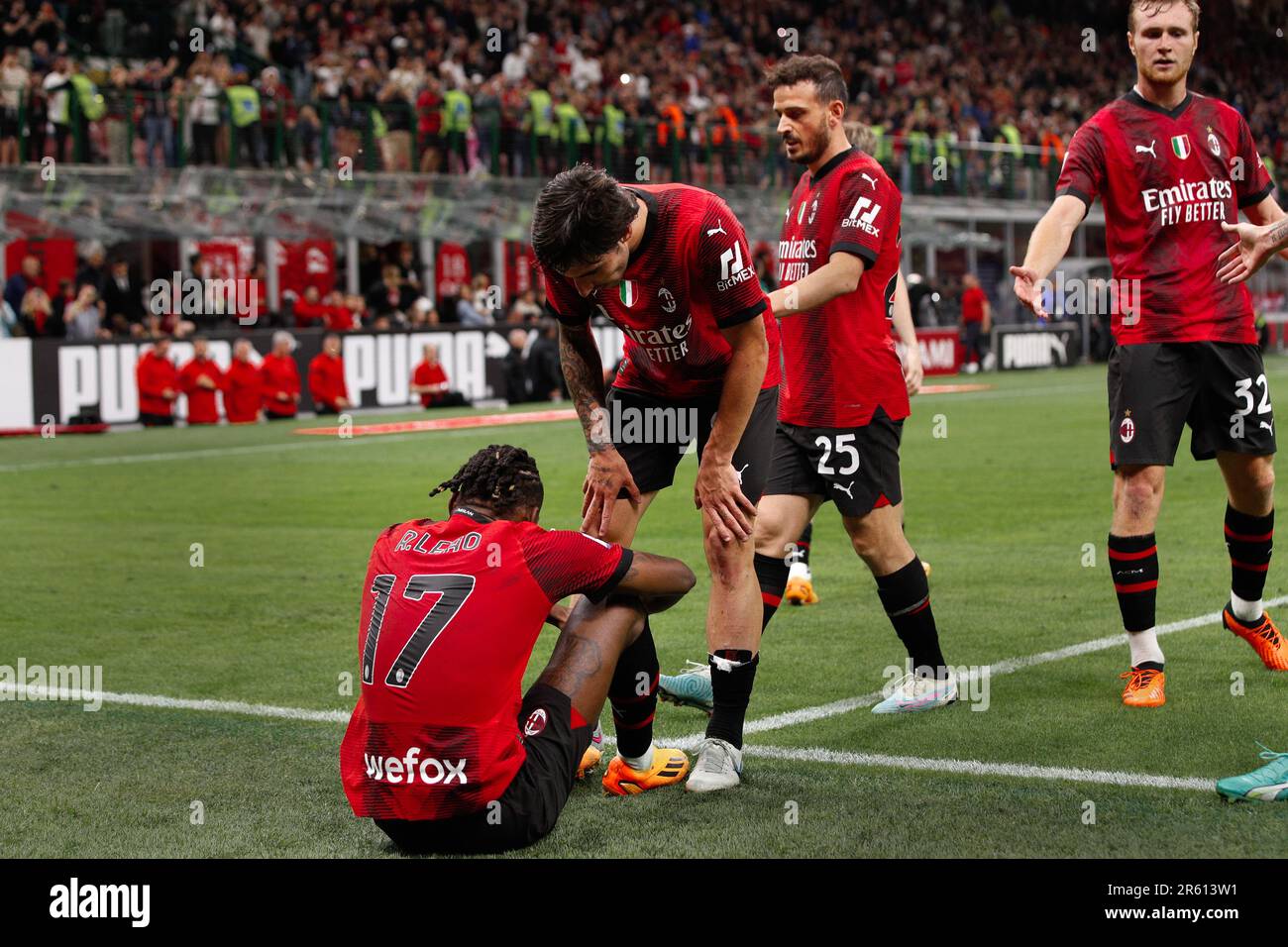 Milan, Italy. 4th June, 2023. Italy, Milan, june 3 2023: Rafael Leao (AC Milan striker) scores and celebrates the 3-1 goal at 90 2' during soccer game AC Milan vs Hellas Verona, Serie A Tim 2022-2023 day38 San Siro Stadium (Credit Image: © Fabrizio Andrea Bertani/Pacific Press via ZUMA Press Wire) EDITORIAL USAGE ONLY! Not for Commercial USAGE! Stock Photo