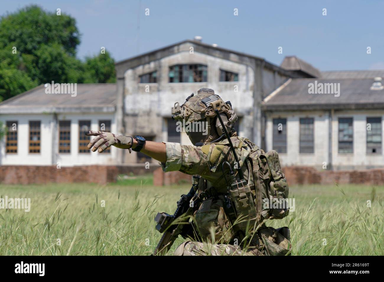 Soldier in civil war, ruin building. Close quarter battle and civil war ...