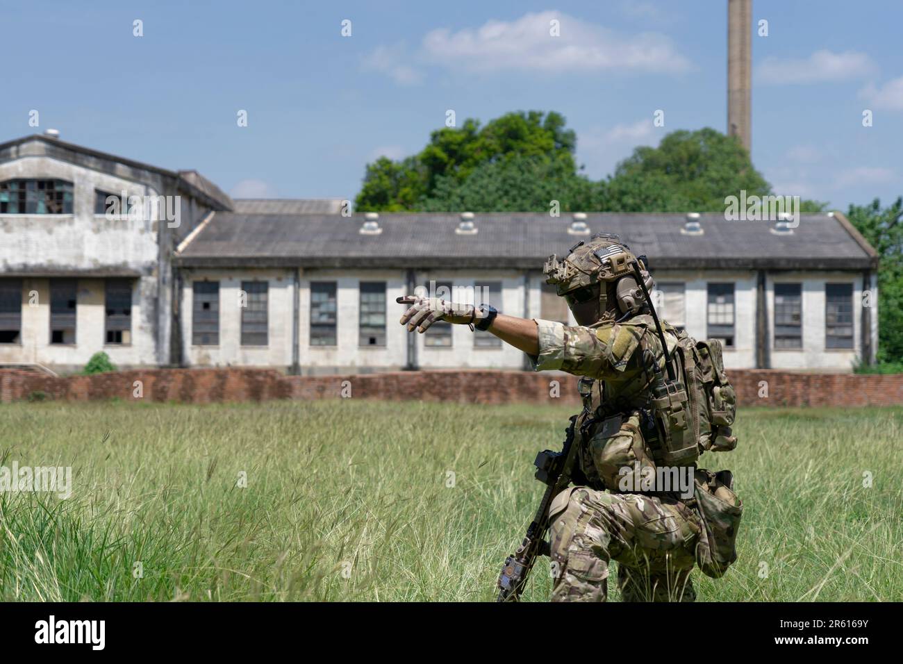 Soldier in civil war, ruin building. Close quarter battle and civil war ...